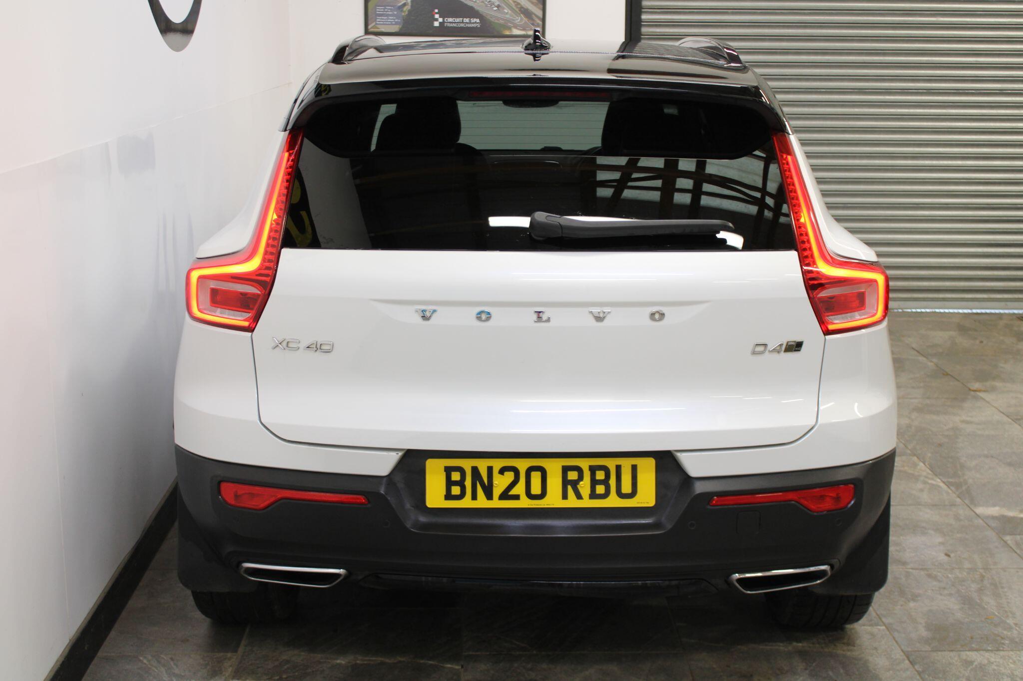 Volvo XC40 - Image 15