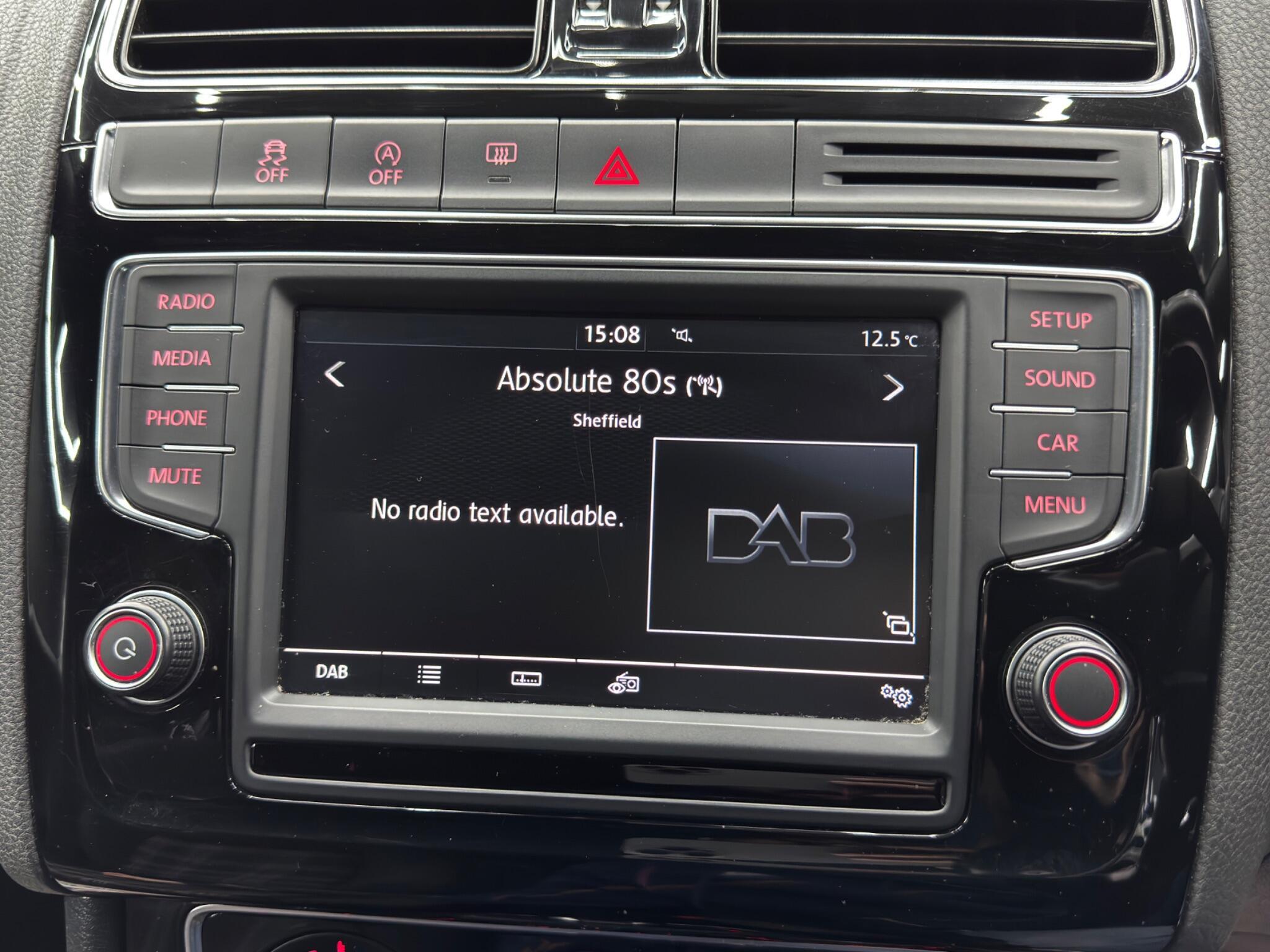 Volkswagen Polo - Image 28