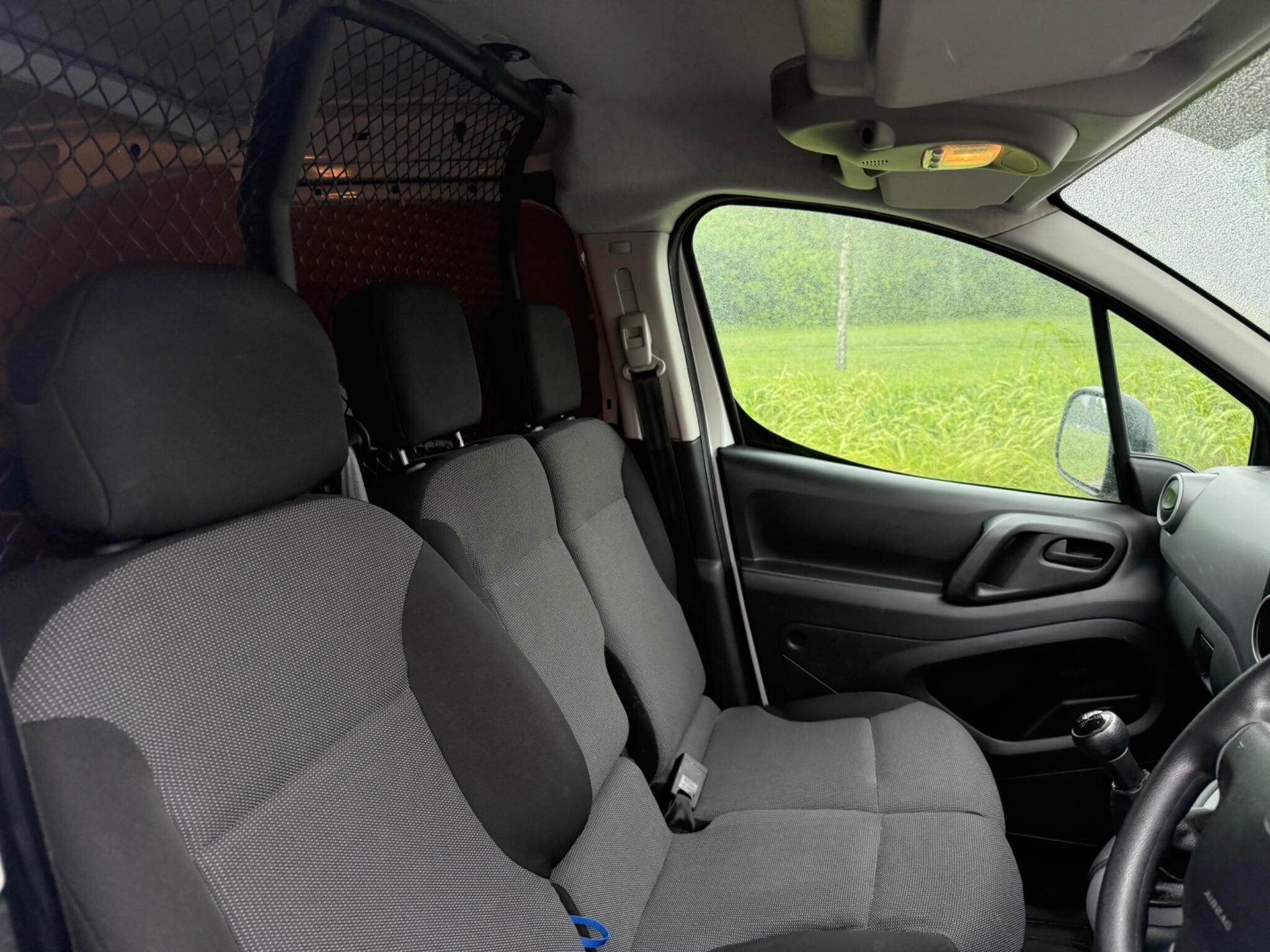 Peugeot Partner - Image 13