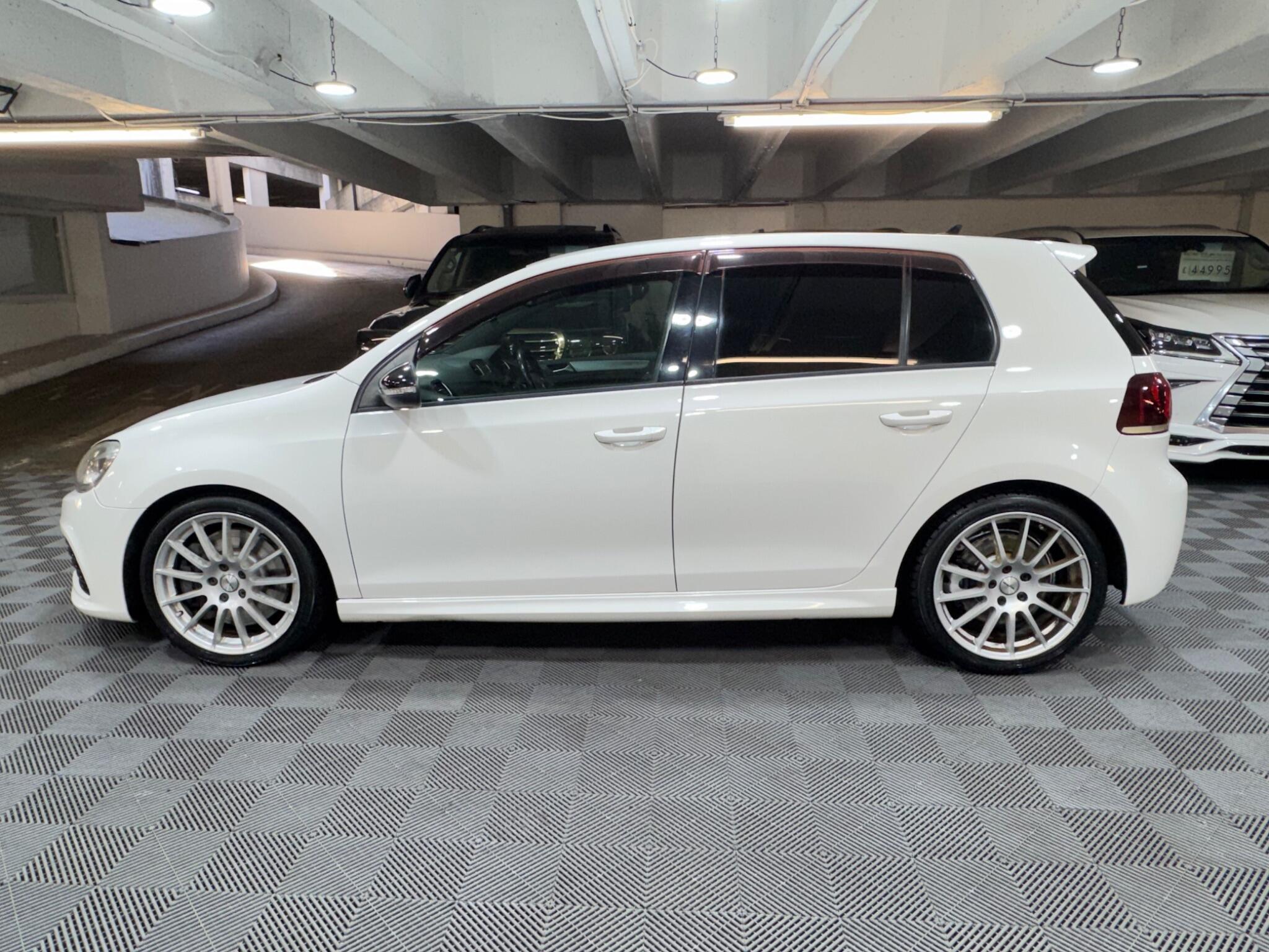 Volkswagen Golf - Image 2