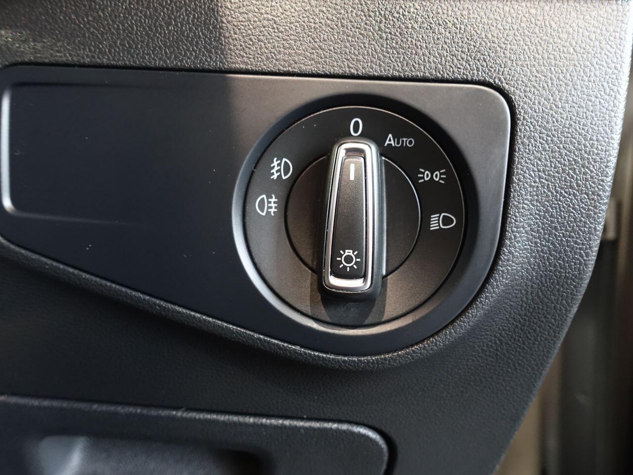 Volkswagen Tiguan - Image 27