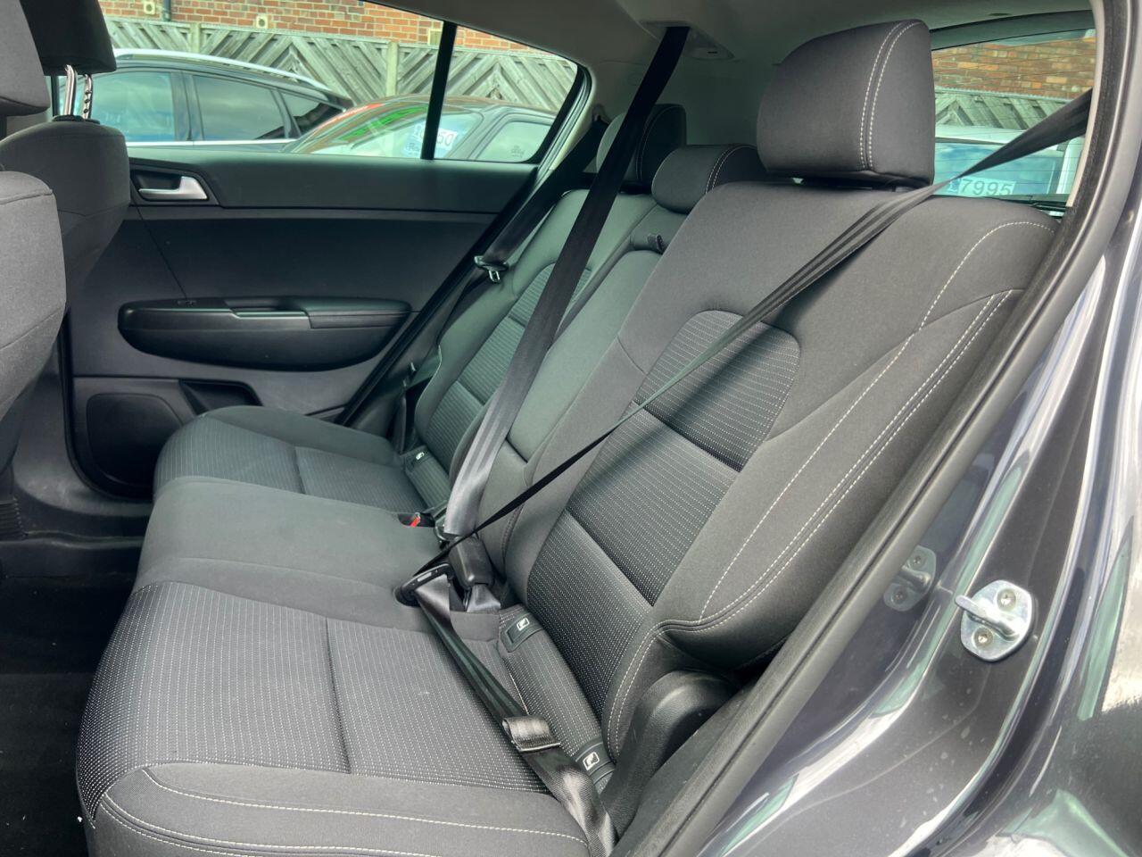 Kia Sportage - Image 19