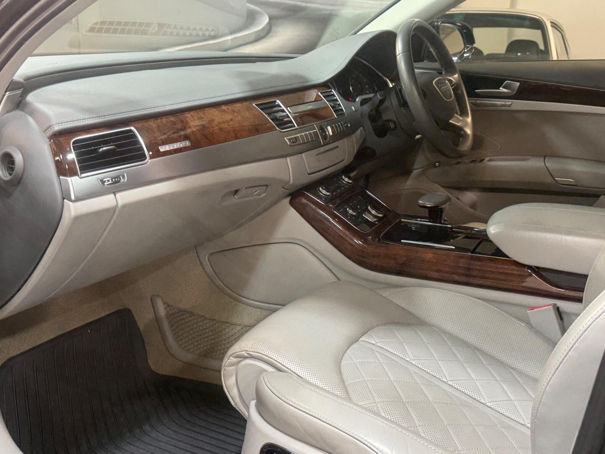 Audi A8 - Image 11