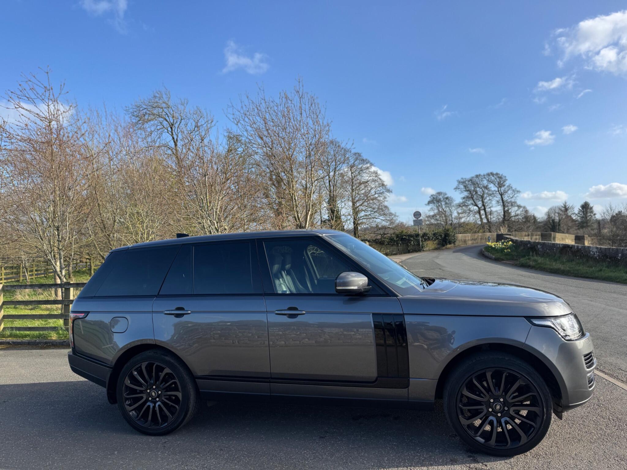 Land Rover Range Rover - Image 5