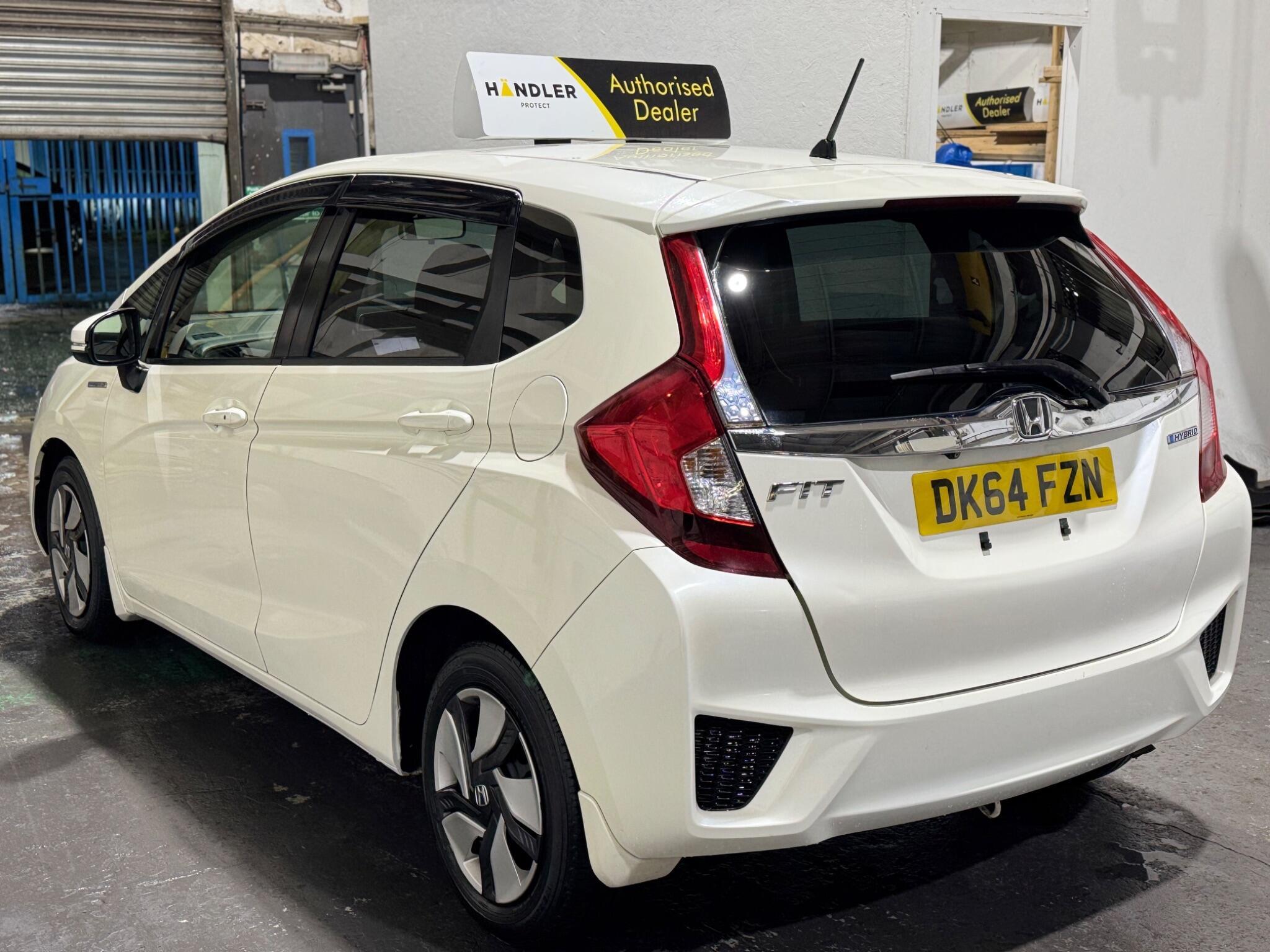 Honda FIT - Image 21