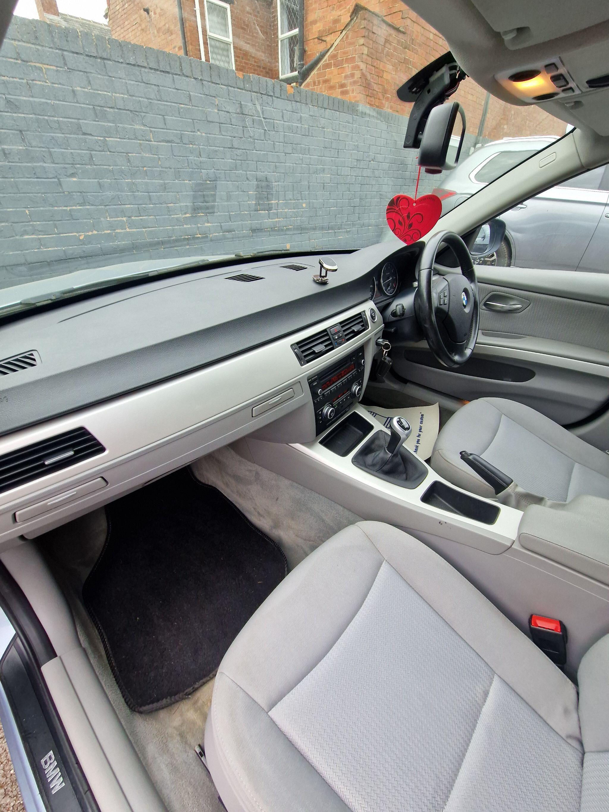 BMW 3 Series - Image 33