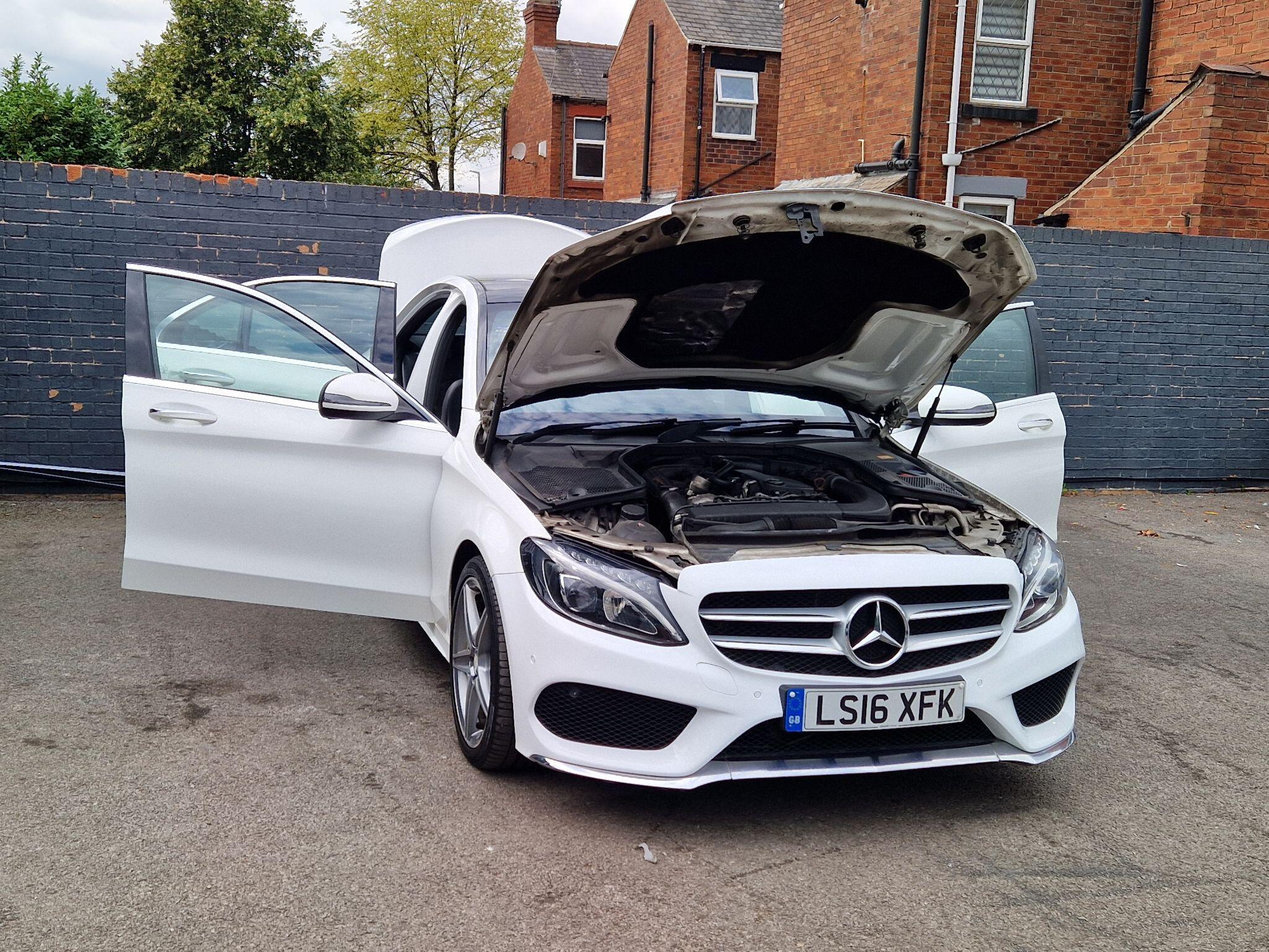 Mercedes C Class - Image 12