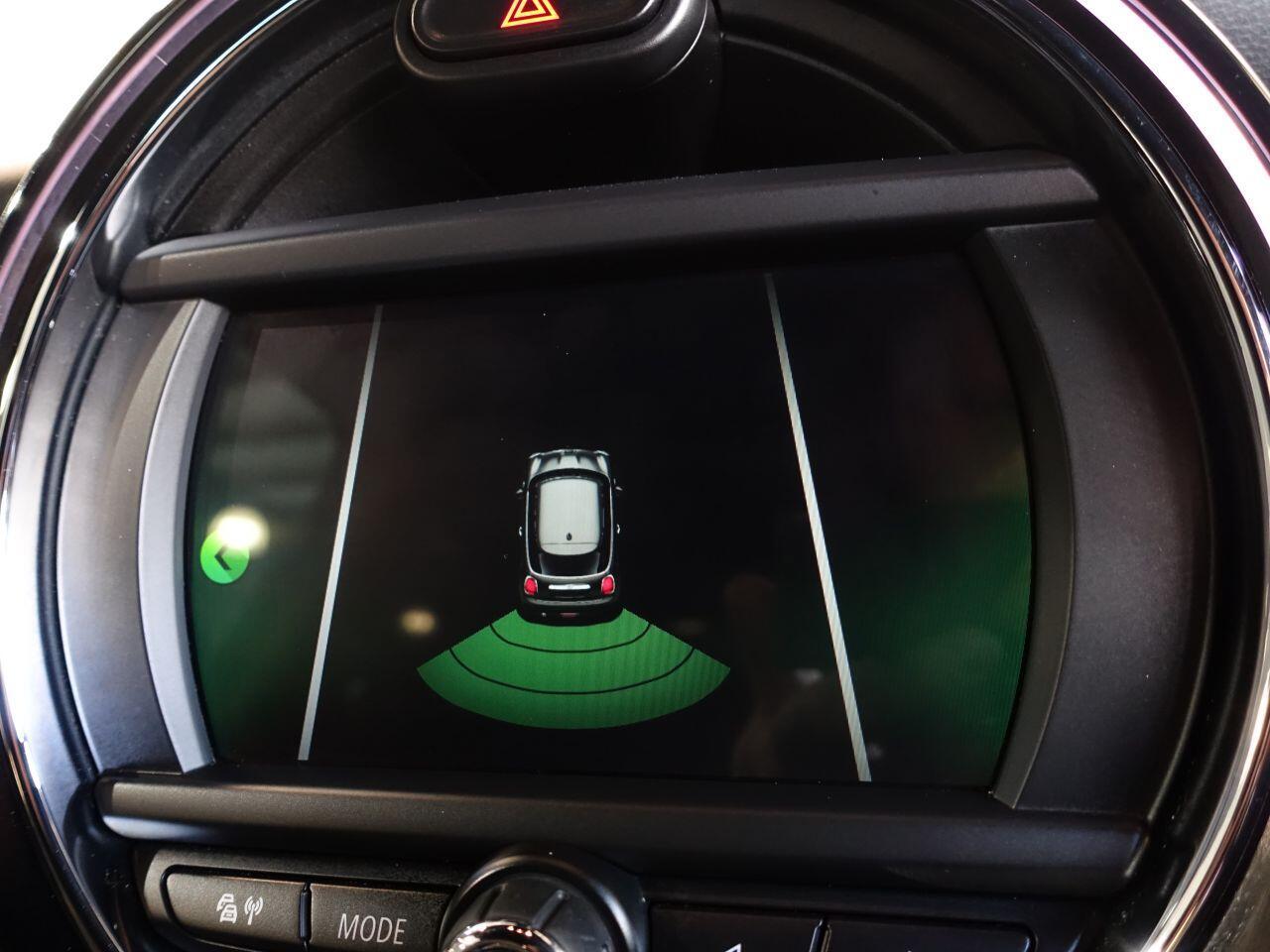 MINI Hatch - Image 20