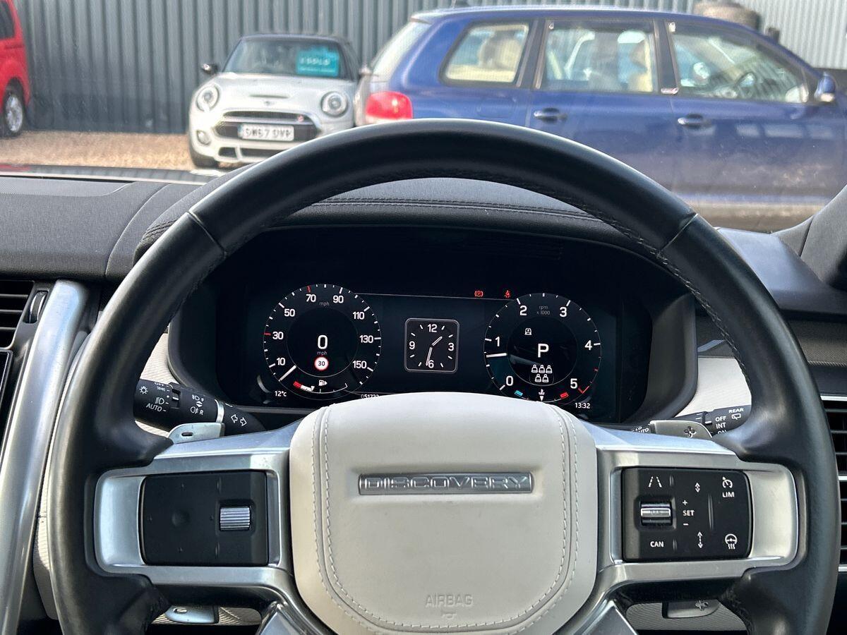 Land Rover Discovery - Image 17