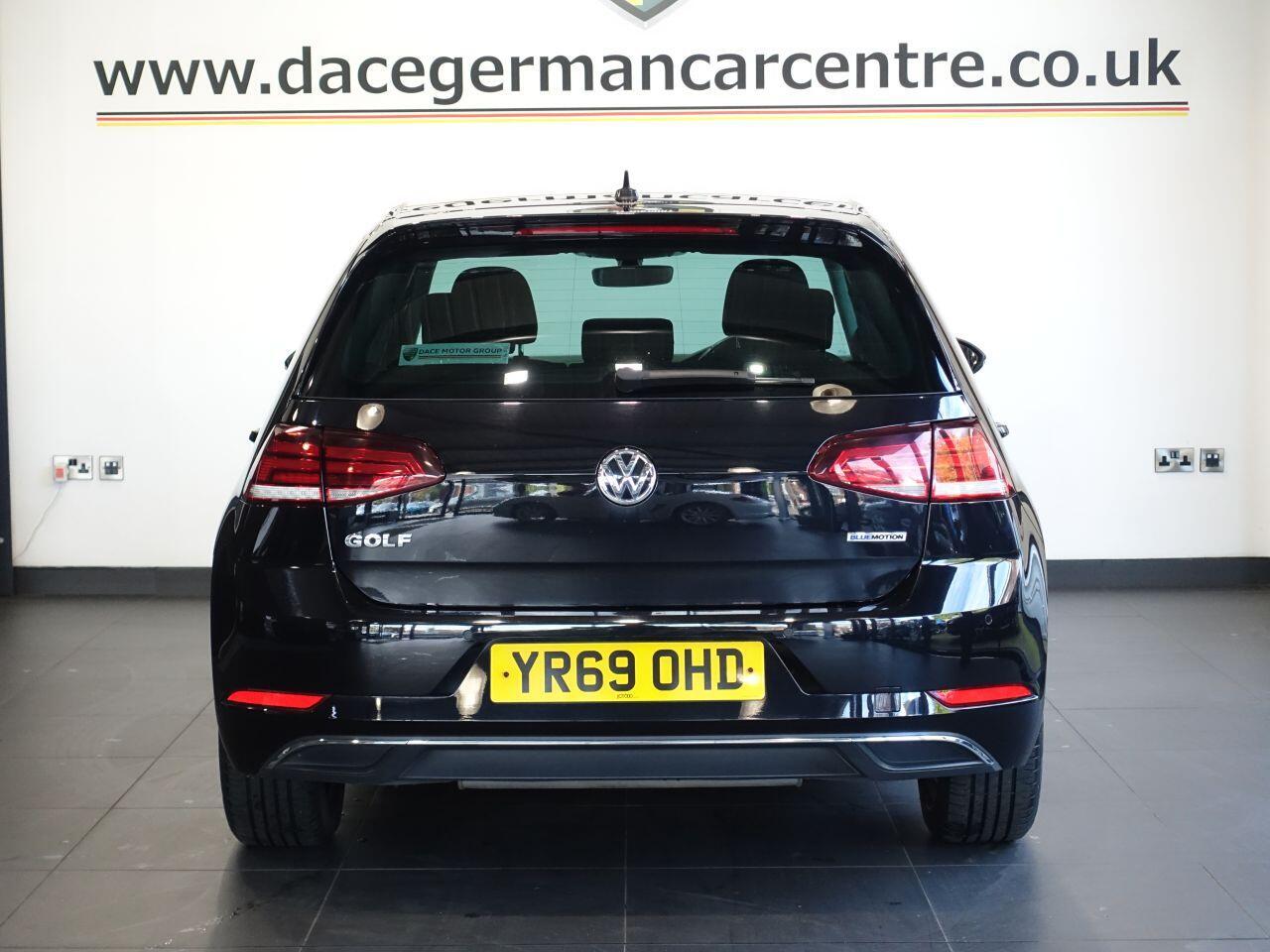 Volkswagen Golf - Image 7