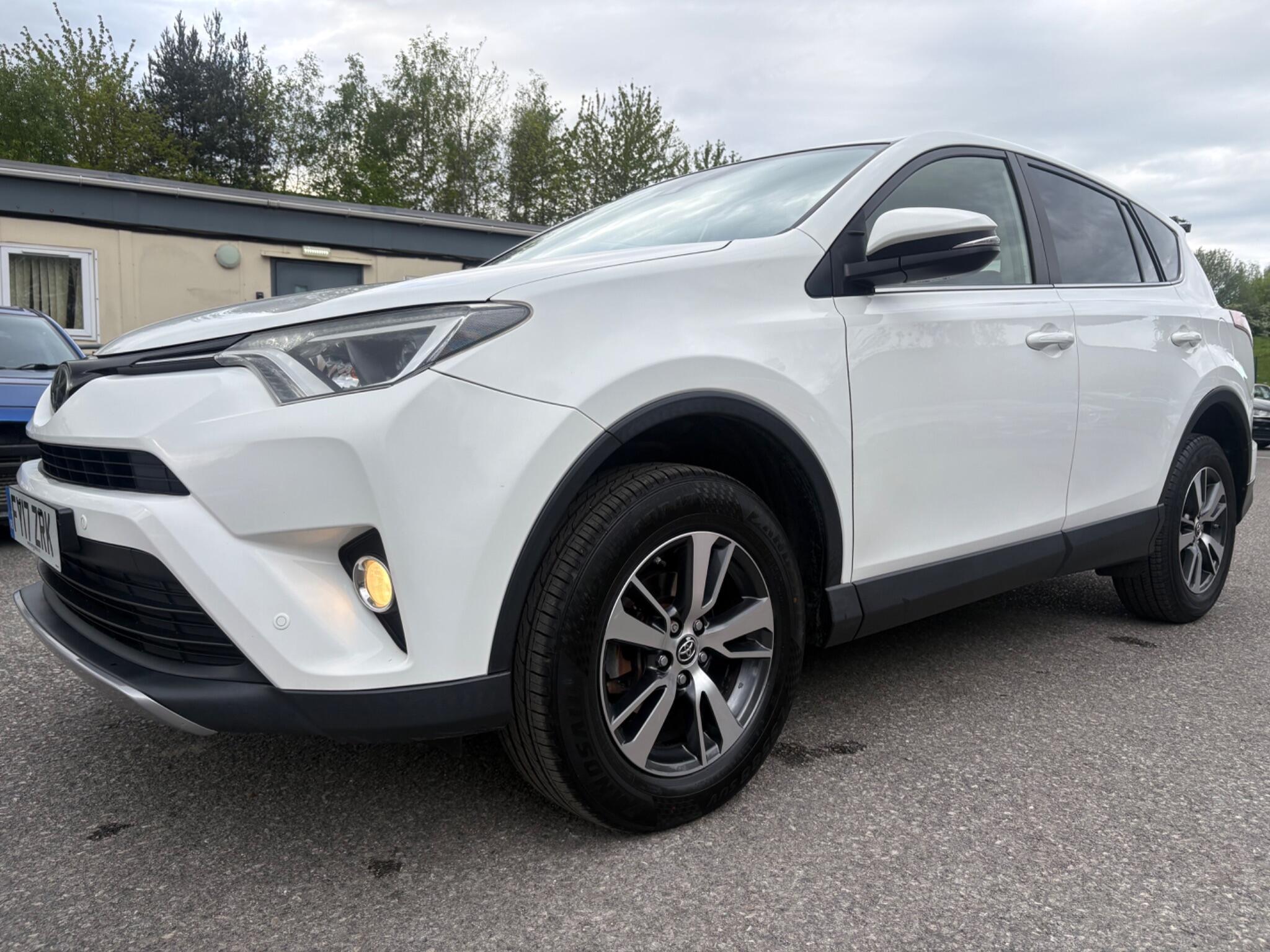 Toyota RAV4 - Image 5