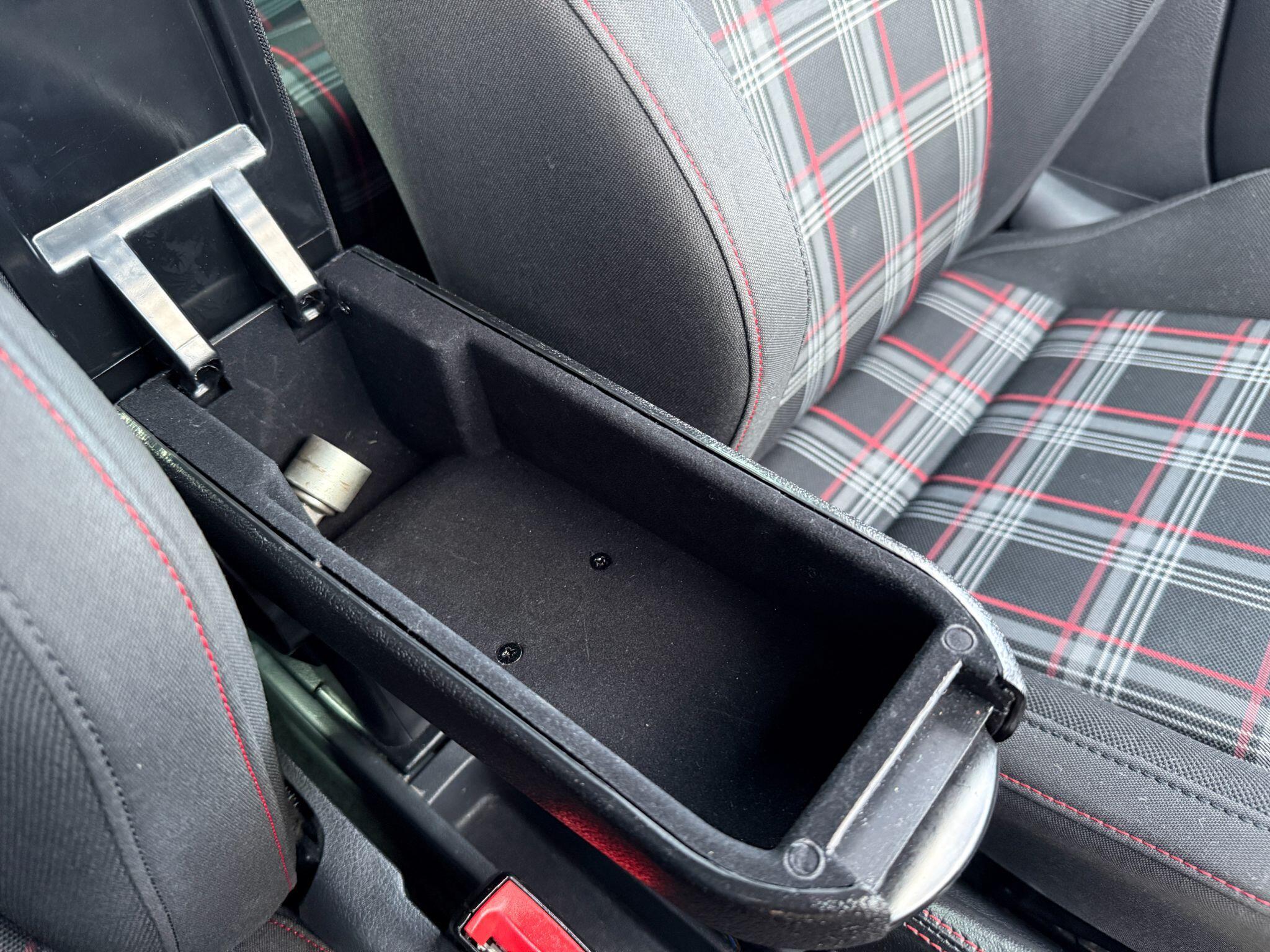 Volkswagen Polo - Image 52