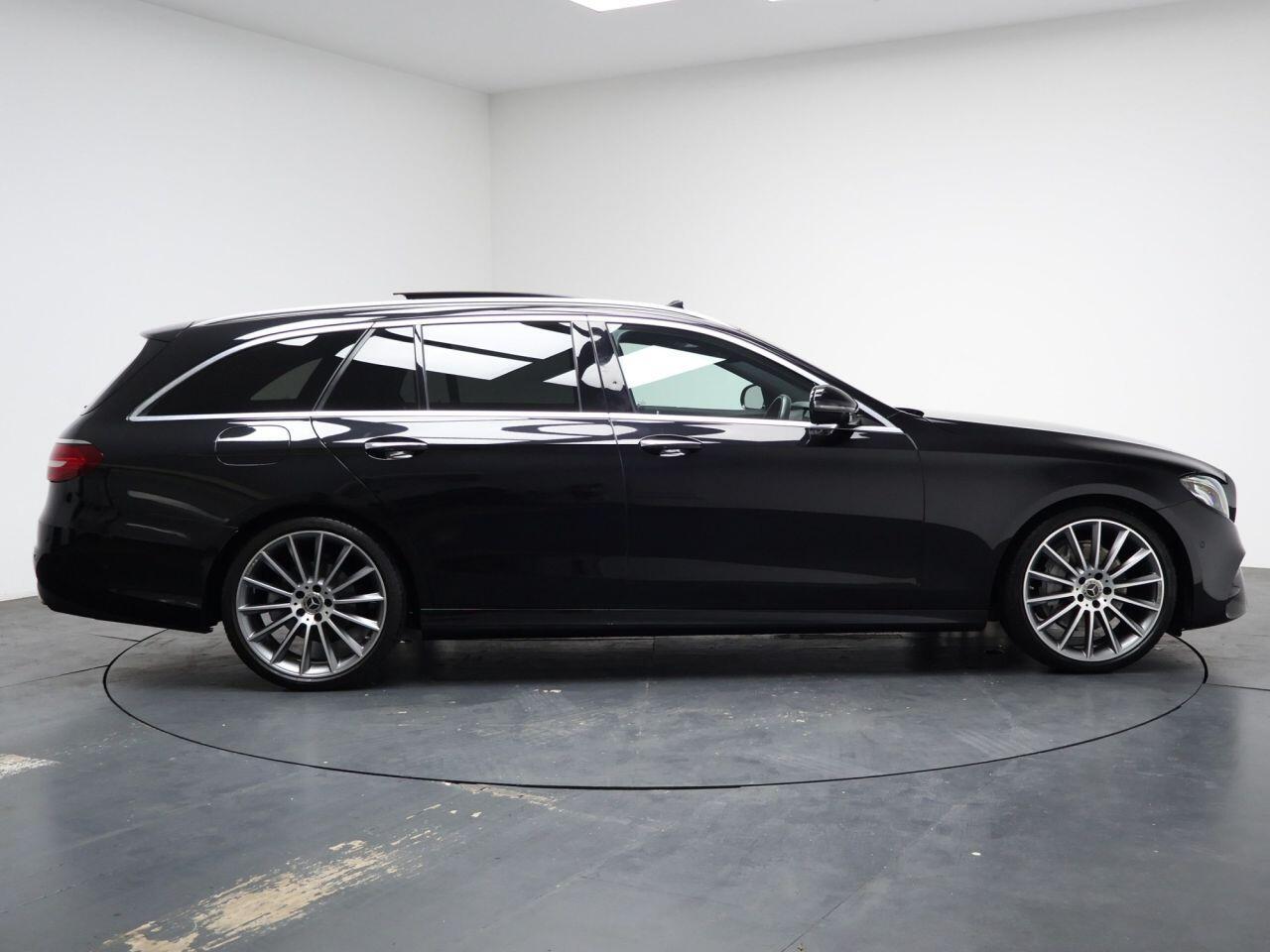 Mercedes-benz E Class - Image 14