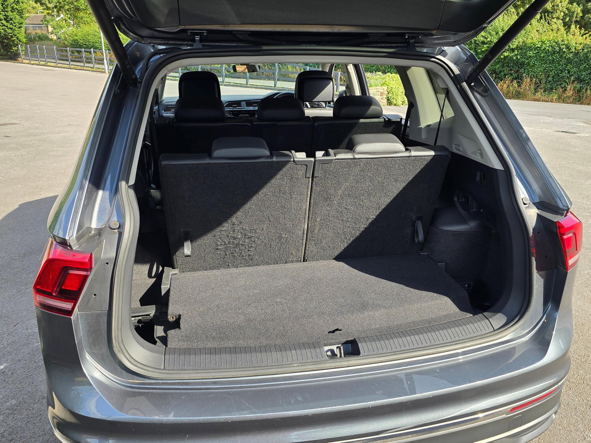 Volkswagen Tiguan Allspace - Image 7