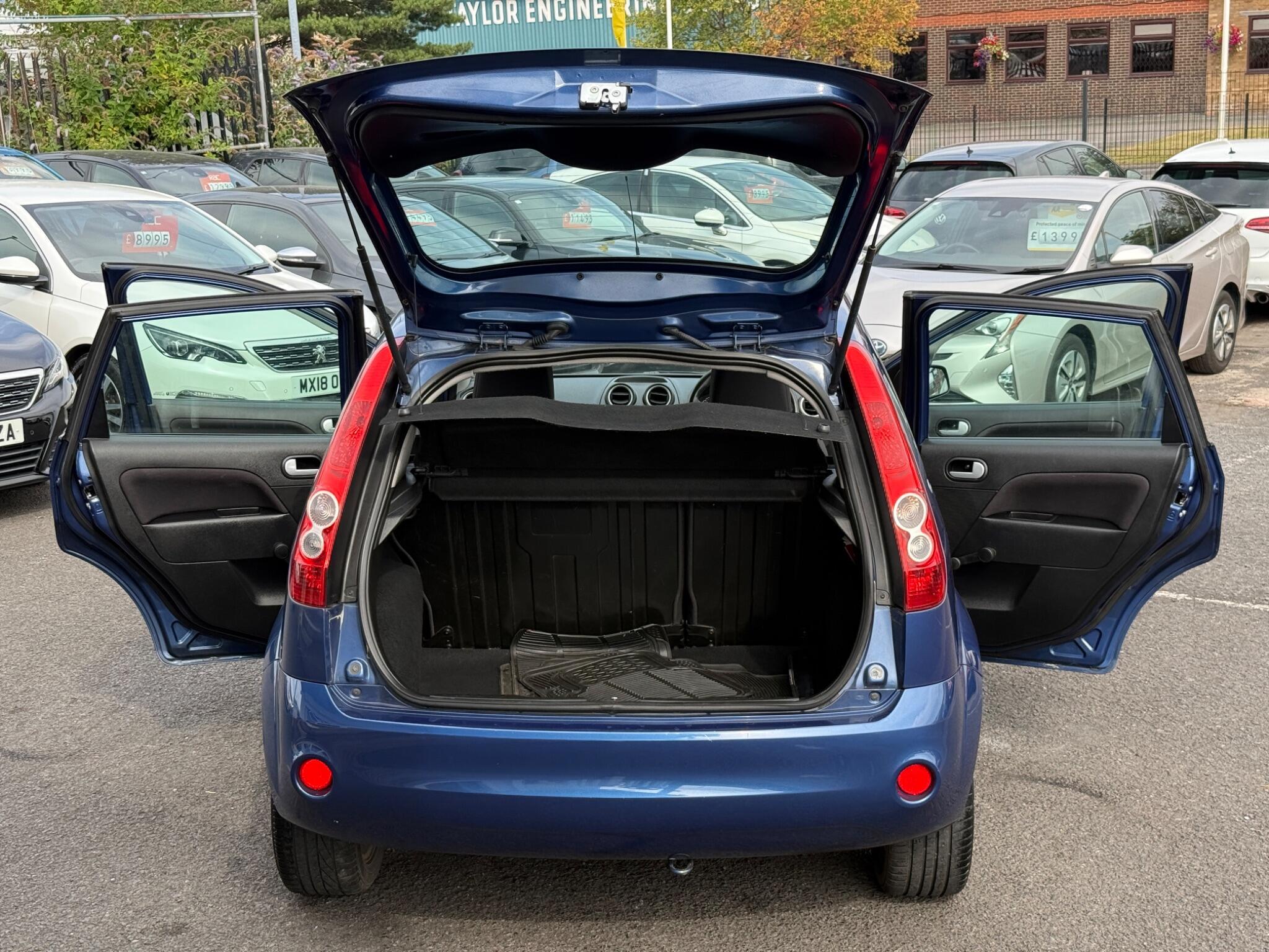 Ford Fiesta - Image 18