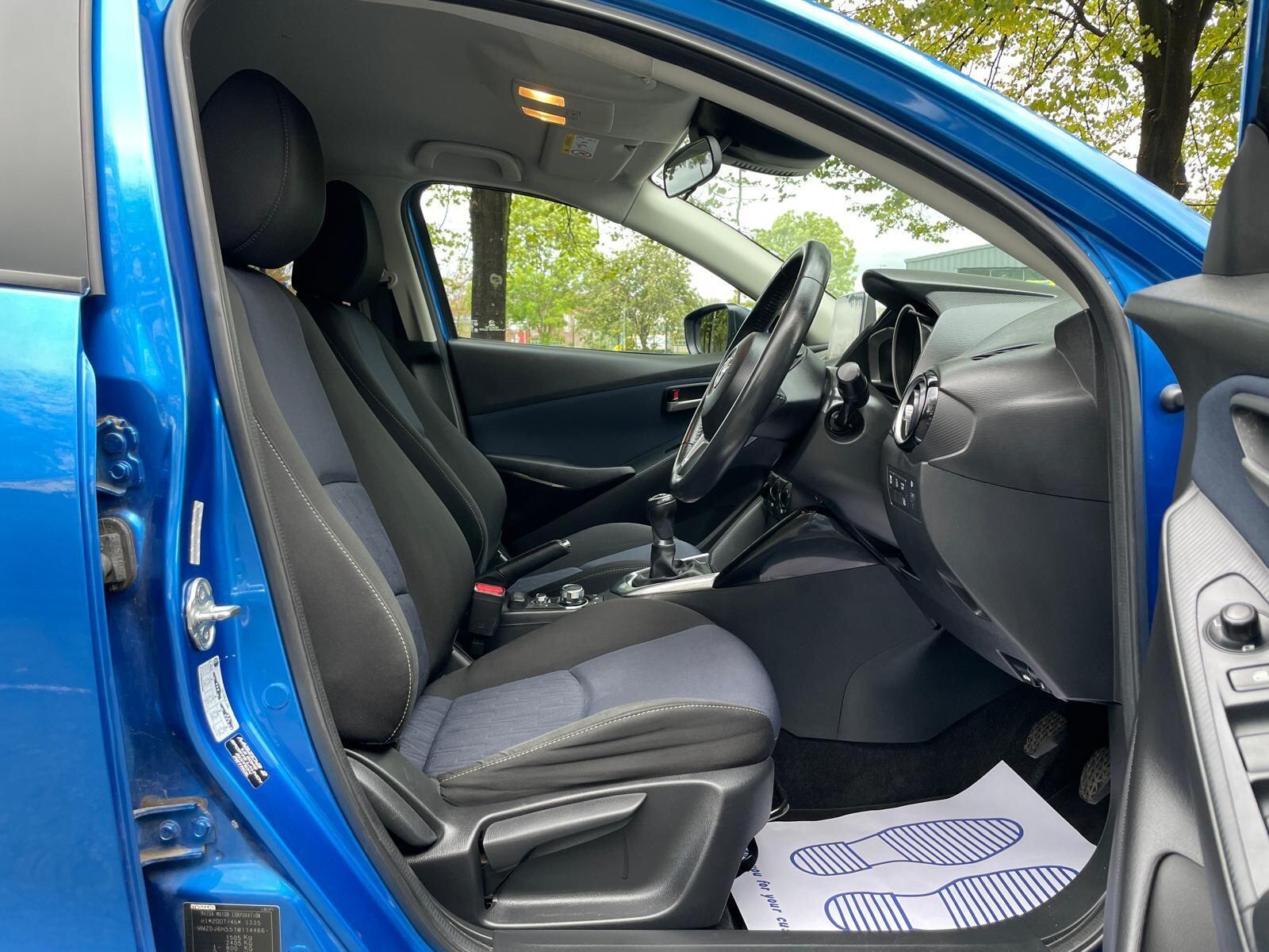 Mazda MAZDA2 - Image 17