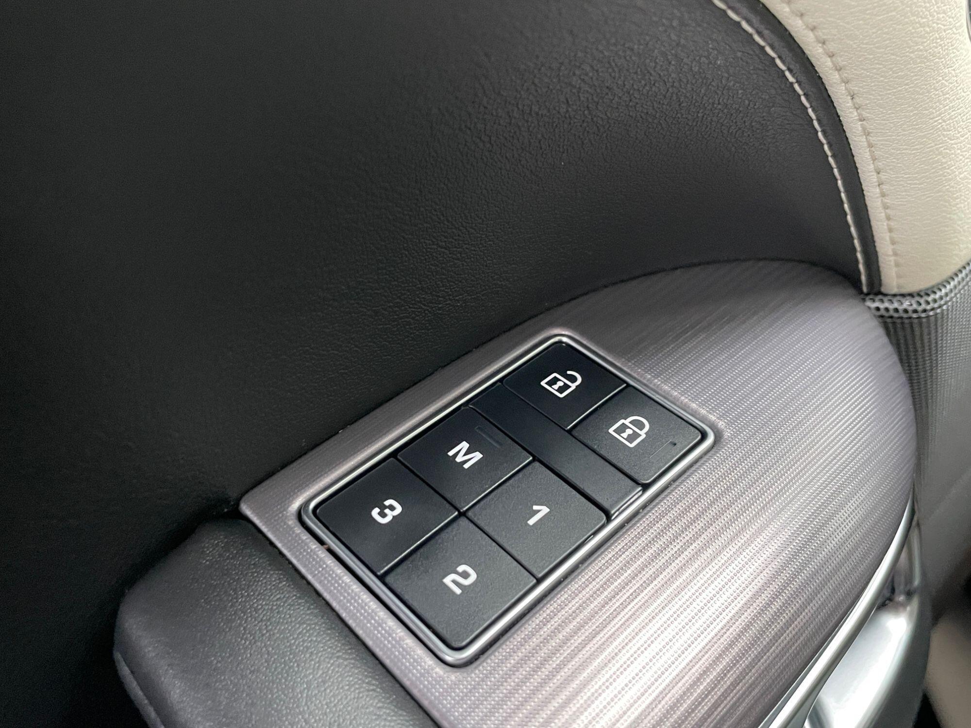 Land Rover RANGE ROVER SPORT - Image 35