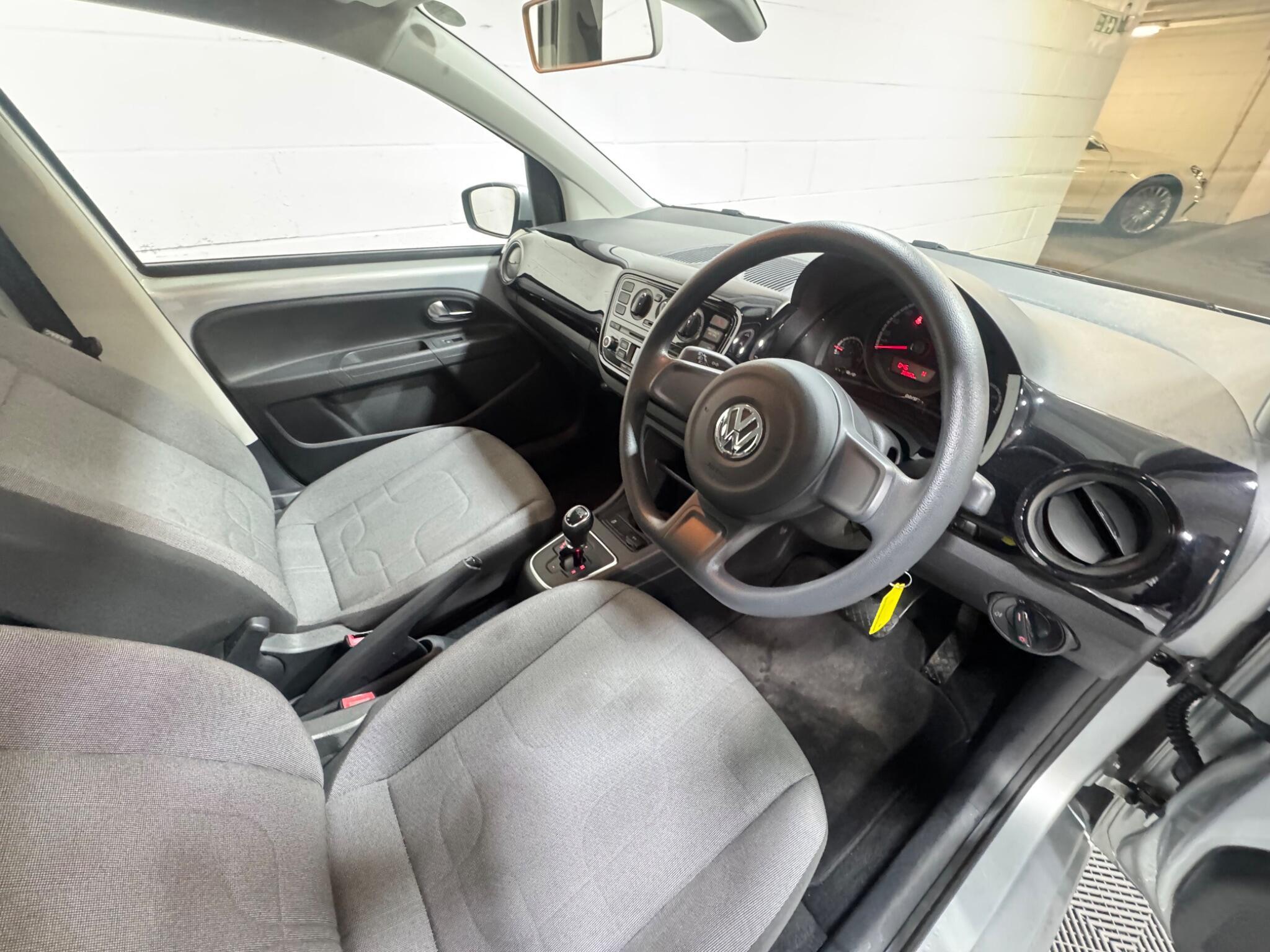 Volkswagen up! - Image 8