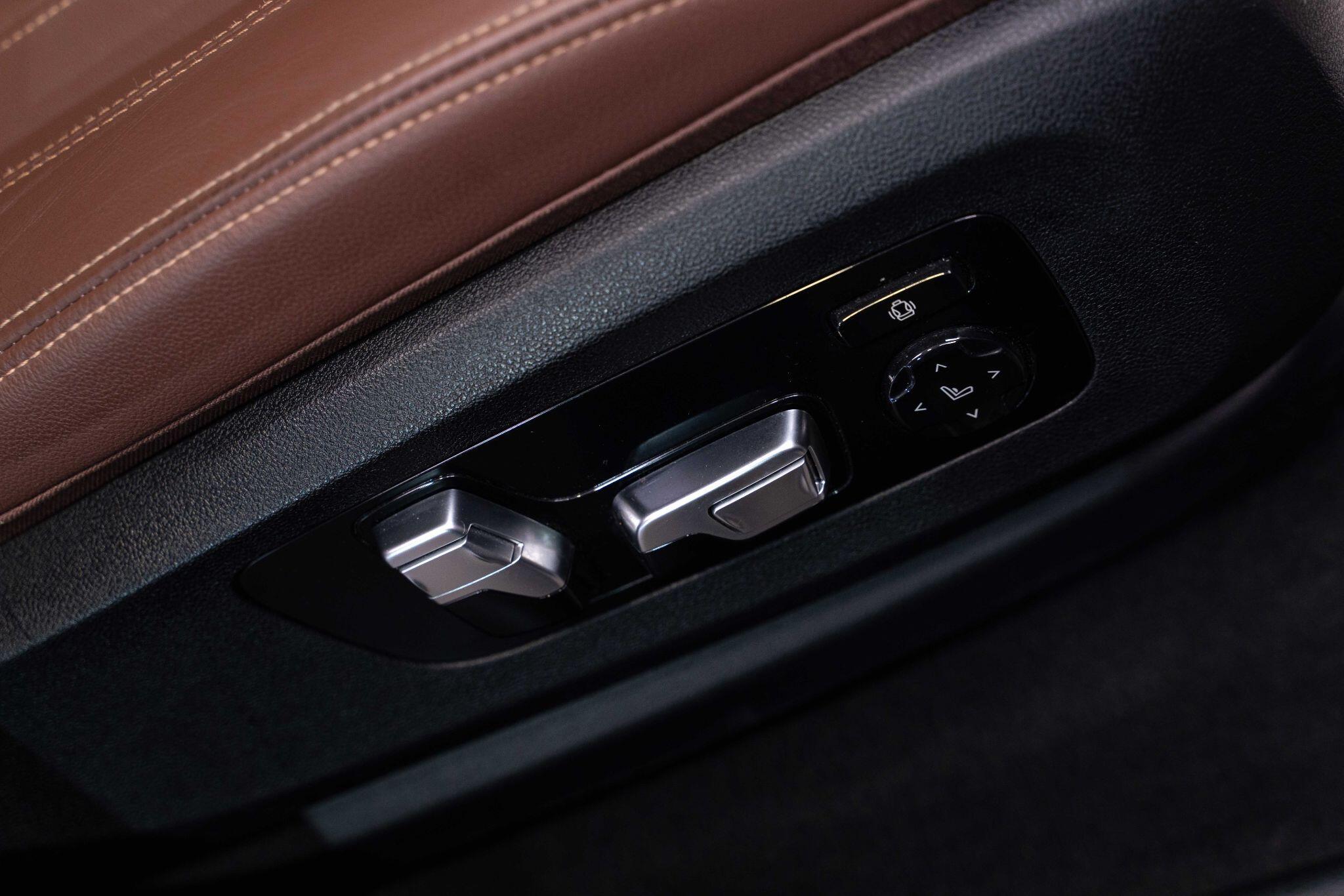 BMW X5 - Image 18
