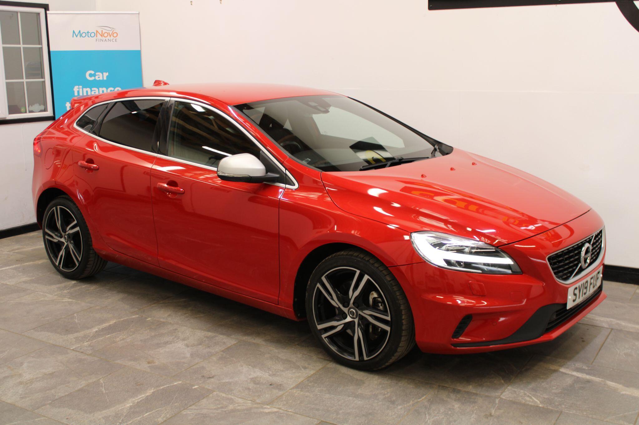 Volvo V40 - Image 5