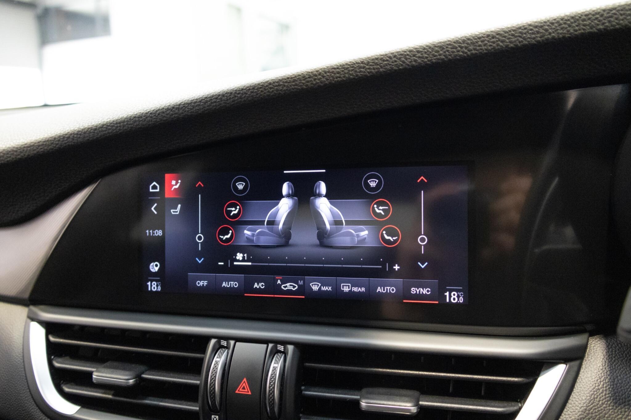 Alfa Romeo Giulia - Image 25