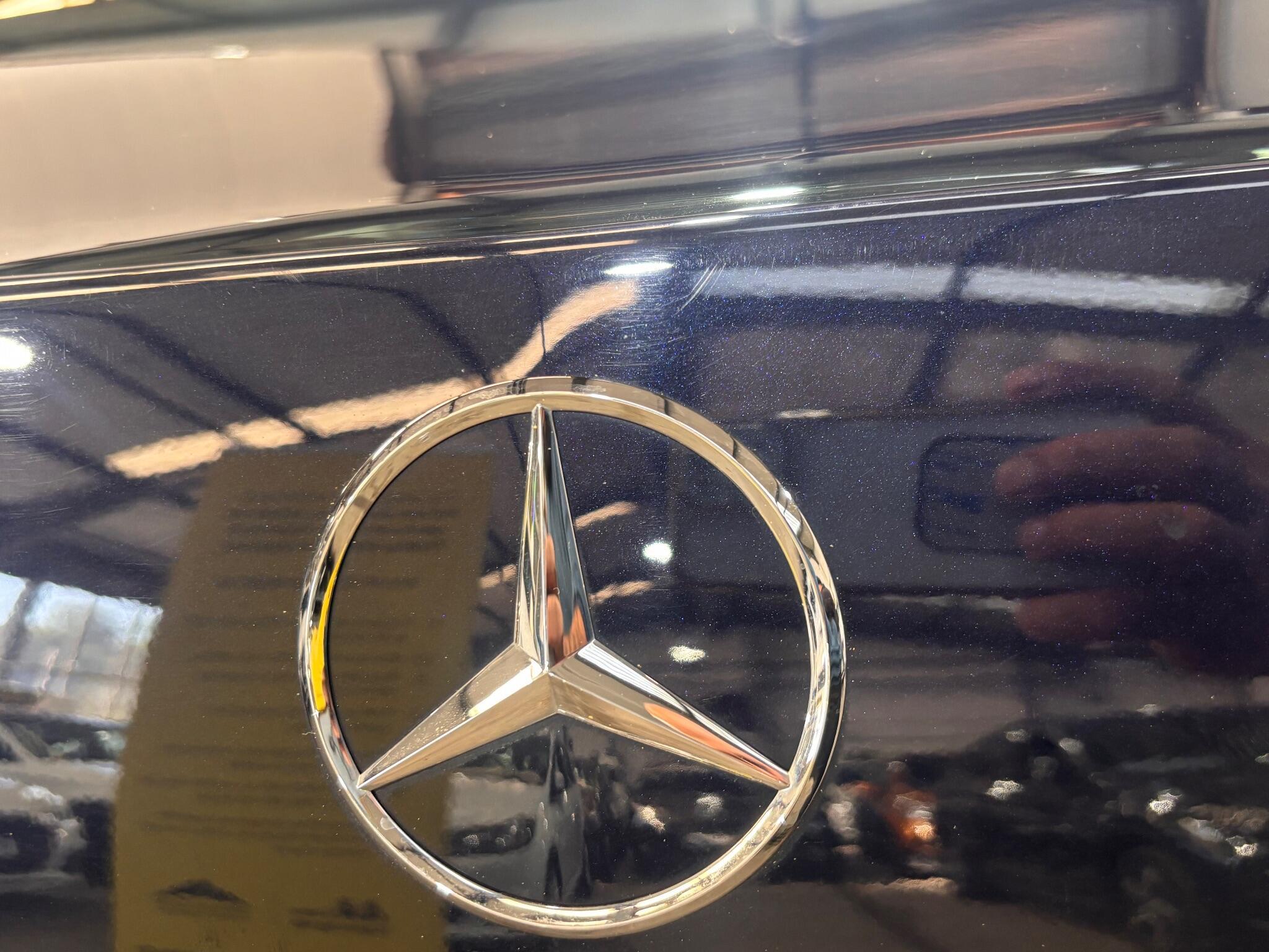 Mercedes E Class - Image 36