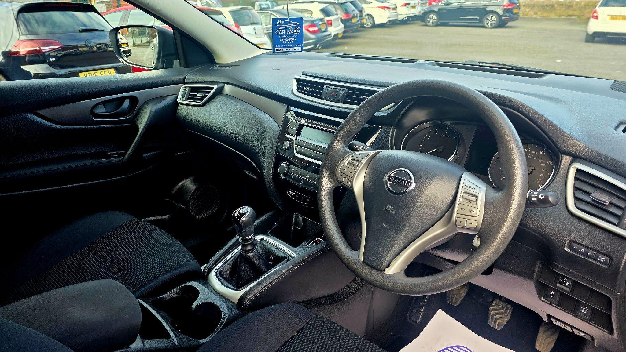 Nissan Qashqai - Image 11