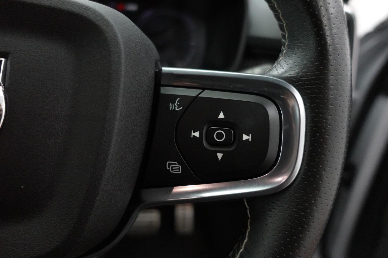 Volvo XC40 - Image 15
