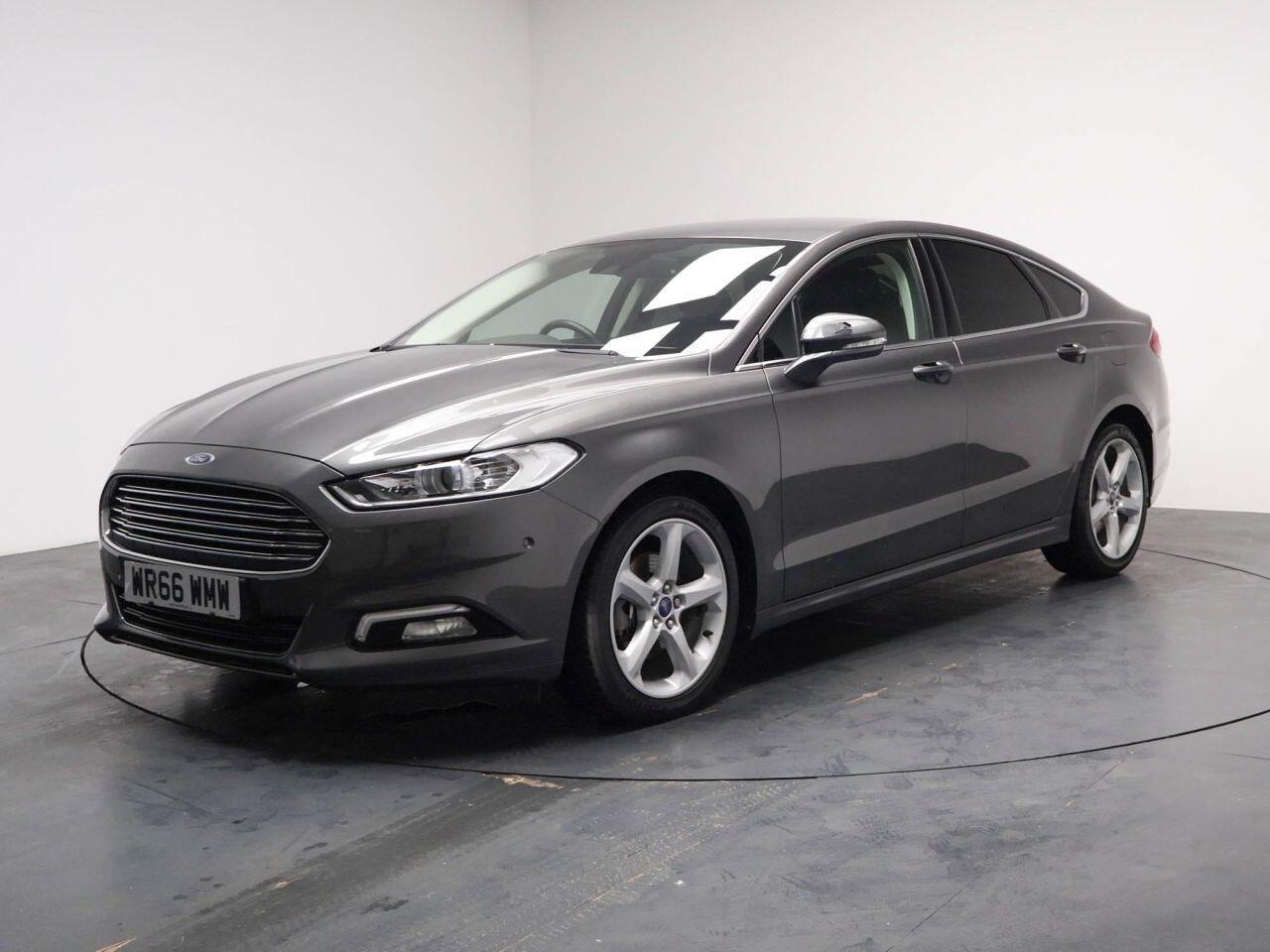 Ford Mondeo - Image 34