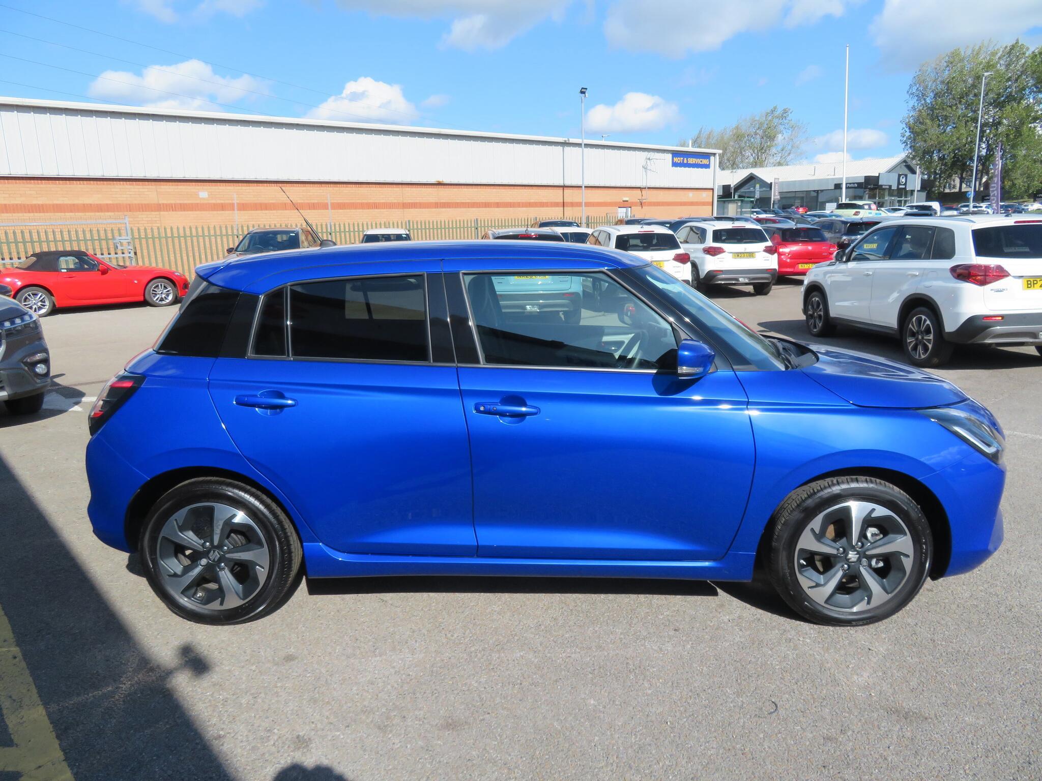 Suzuki Swift - Image 10