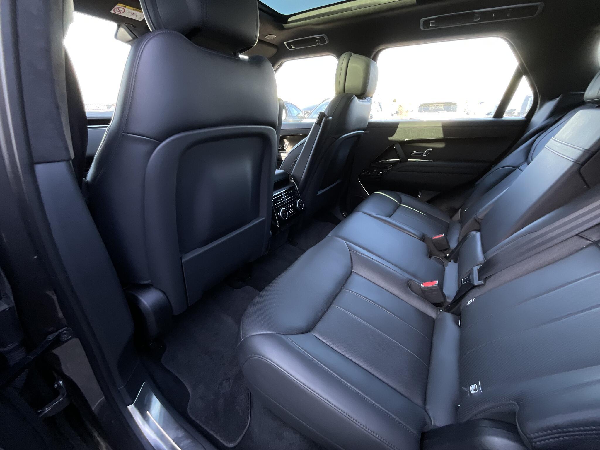 Land Rover RANGE ROVER SPORT - Image 13