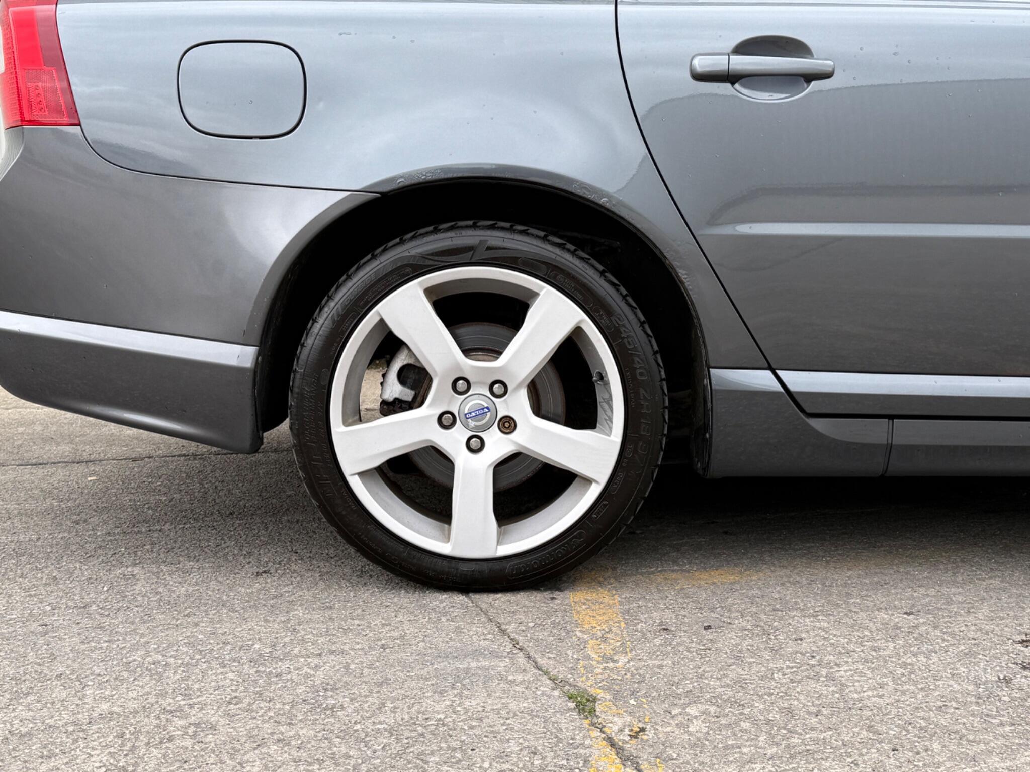 Volvo V70 - Image 42