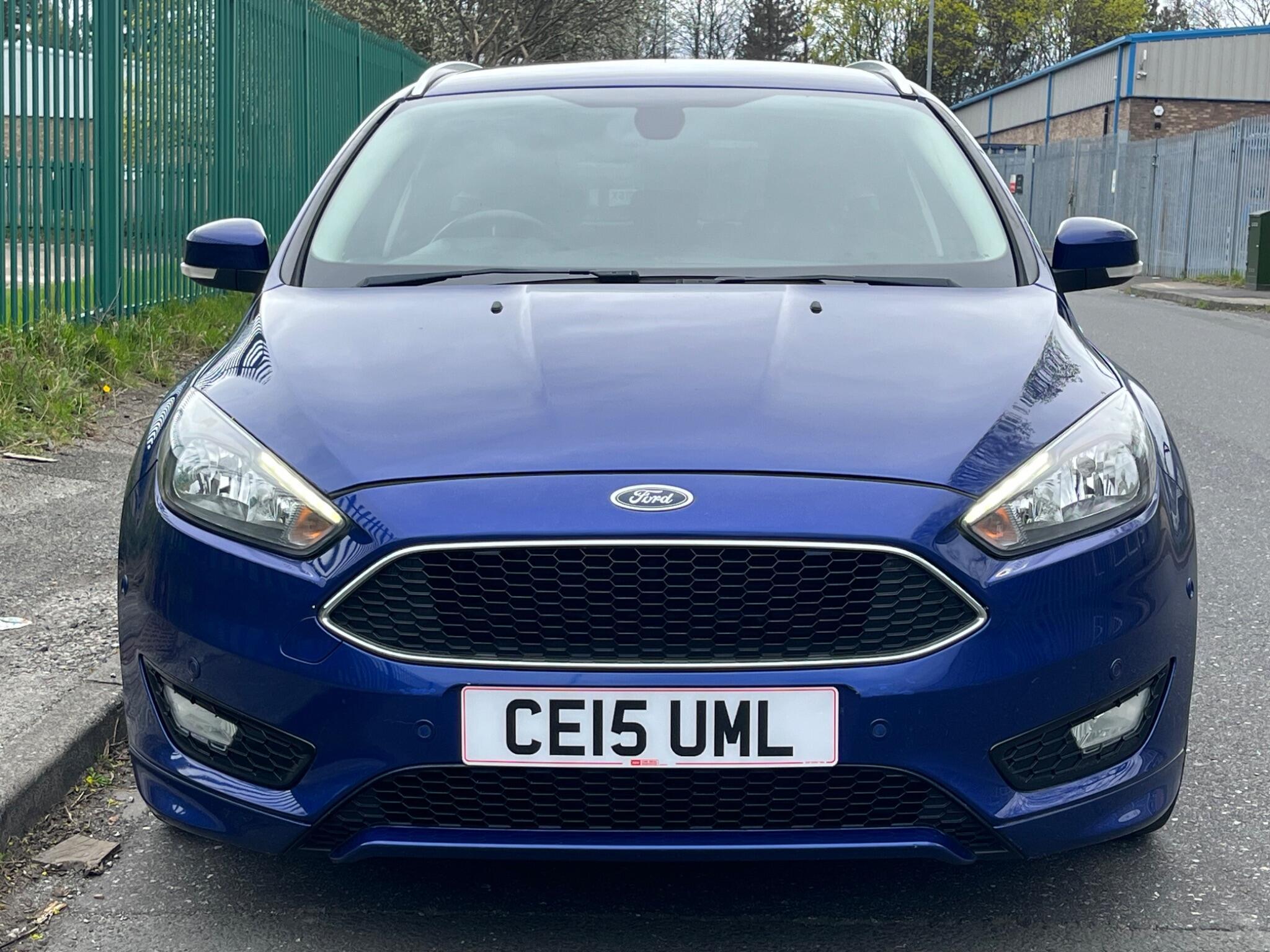 Ford Focus - Image 19