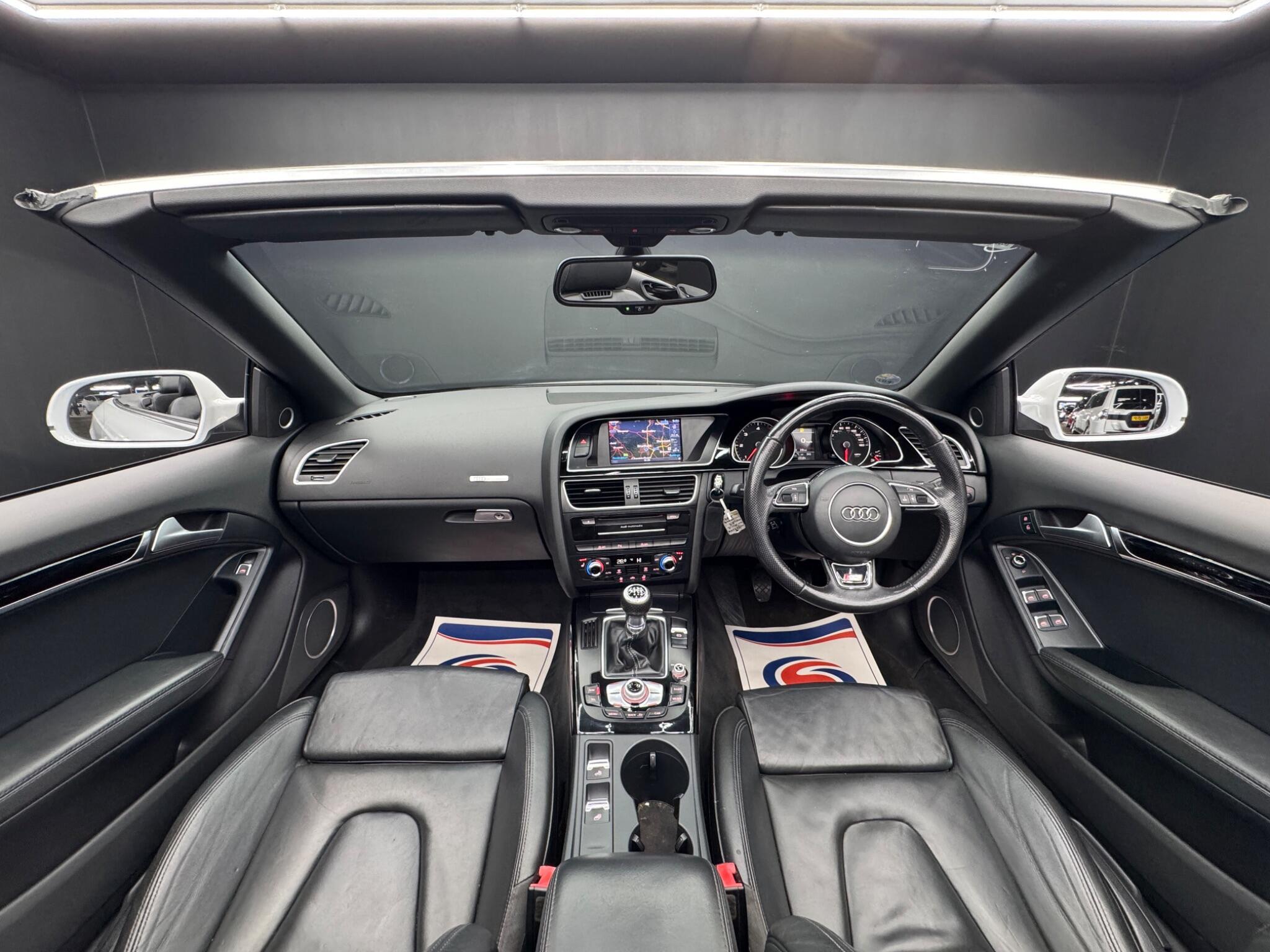 Audi A5 CABRIOLET - Image 16