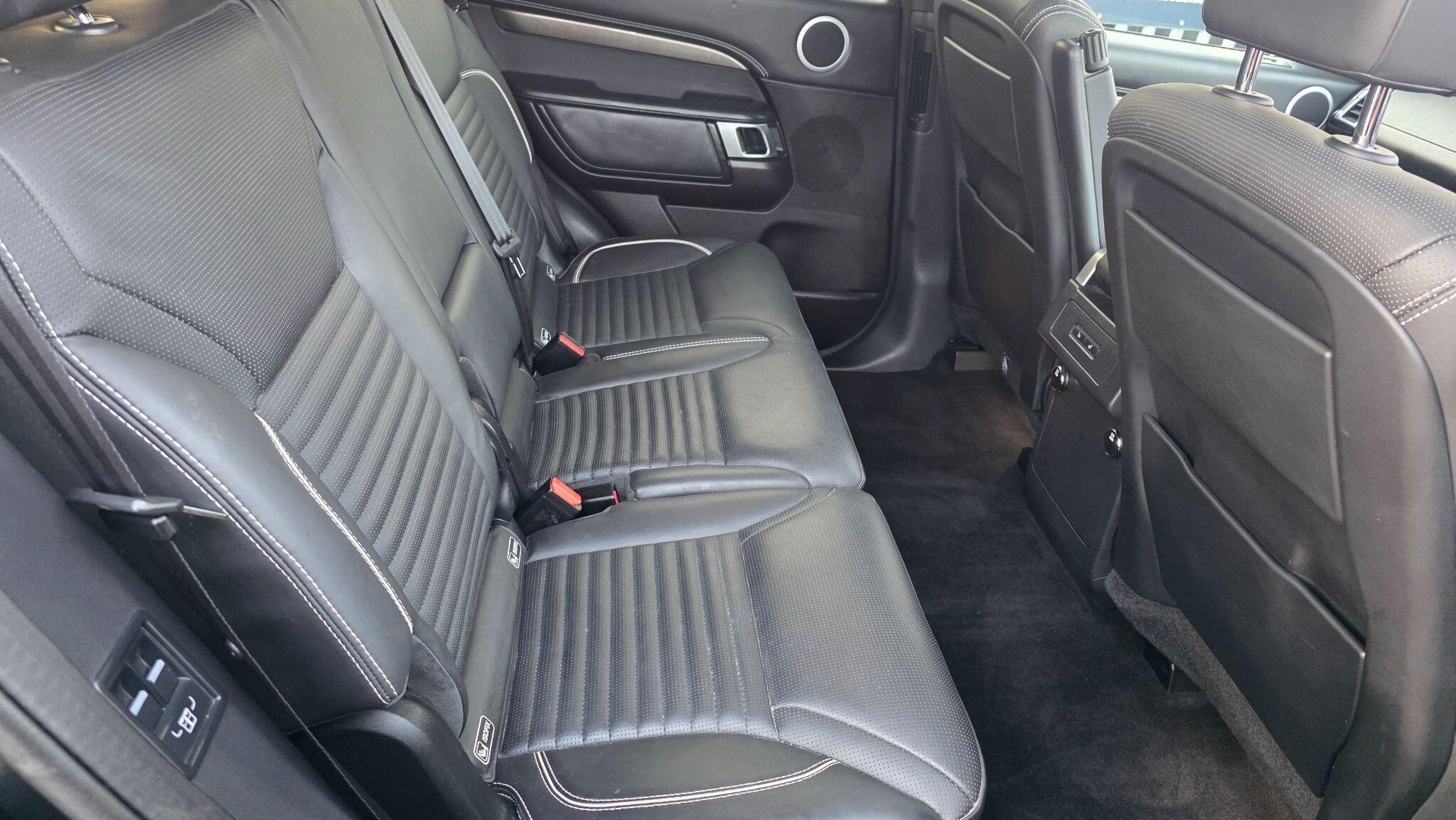 Land Rover Discovery - Image 48