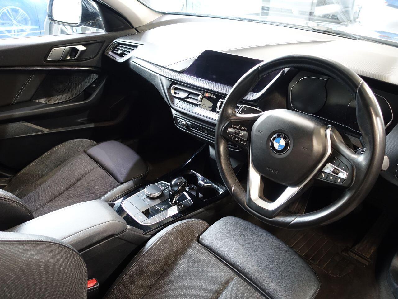 BMW 1 Series - Image 2