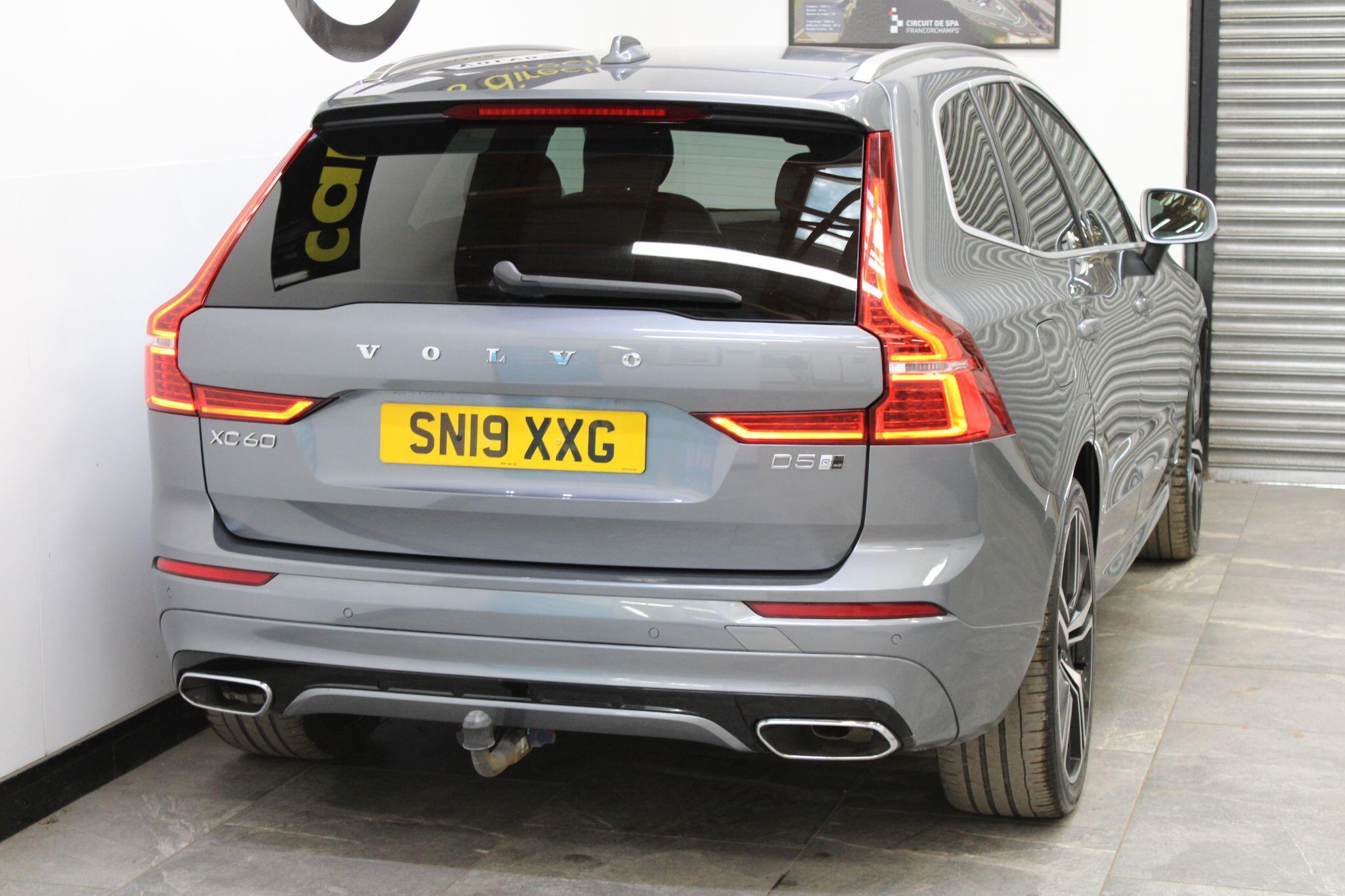 Volvo XC60 - Image 13