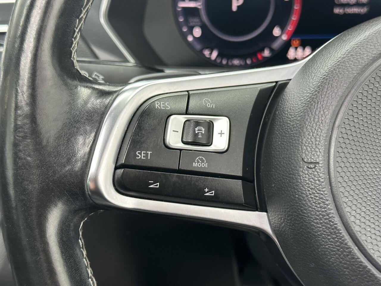 Volkswagen Tiguan - Image 19