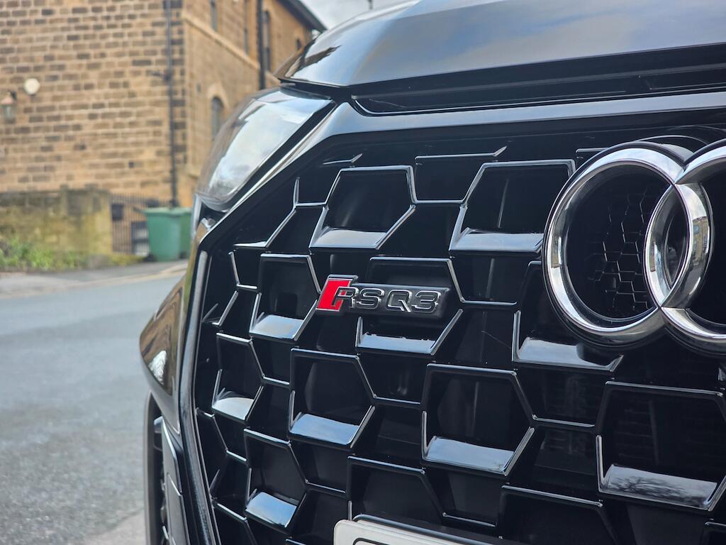 Audi RS Q3 - Image 20