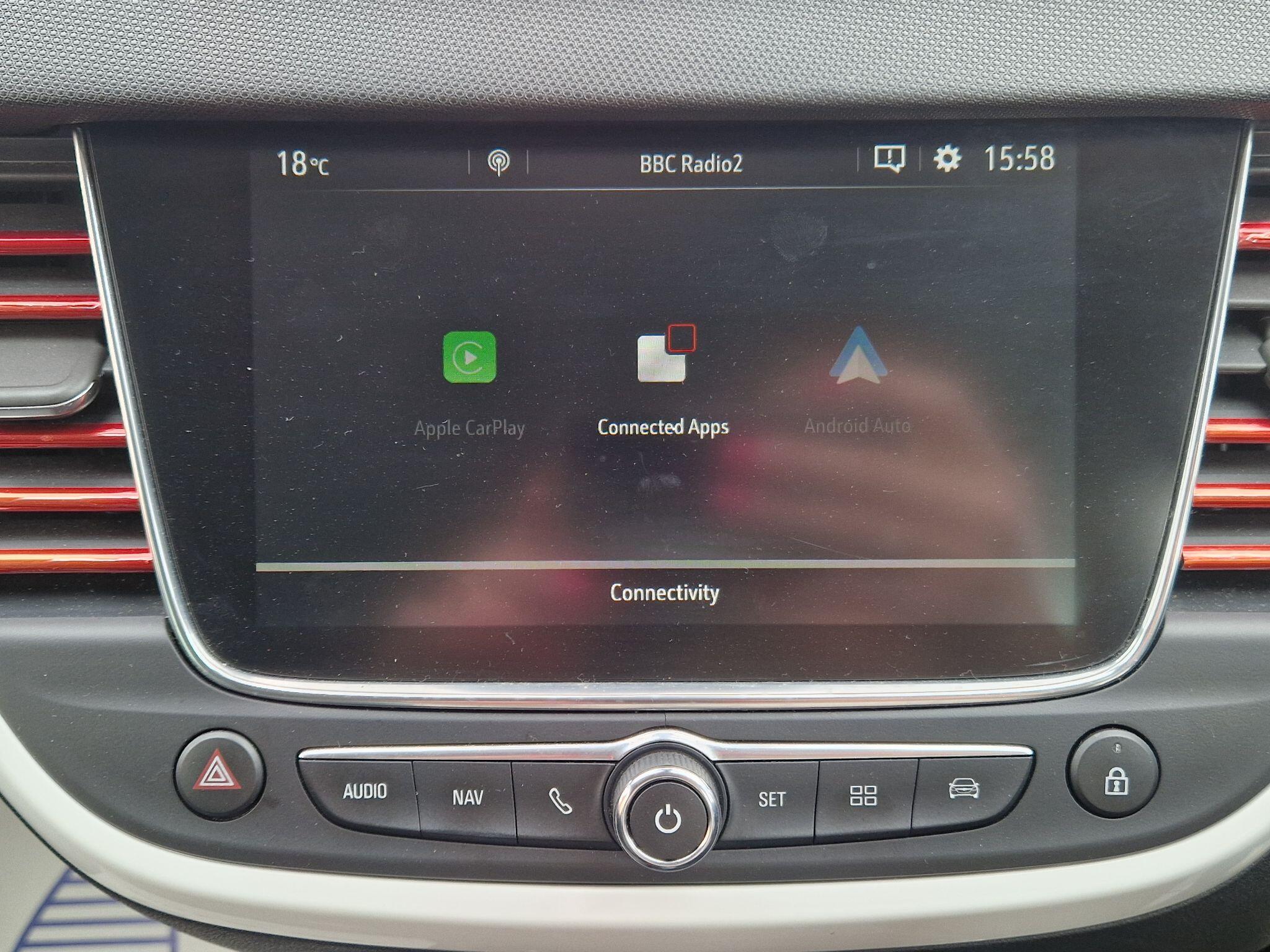 Vauxhall Crossland X - Image 41