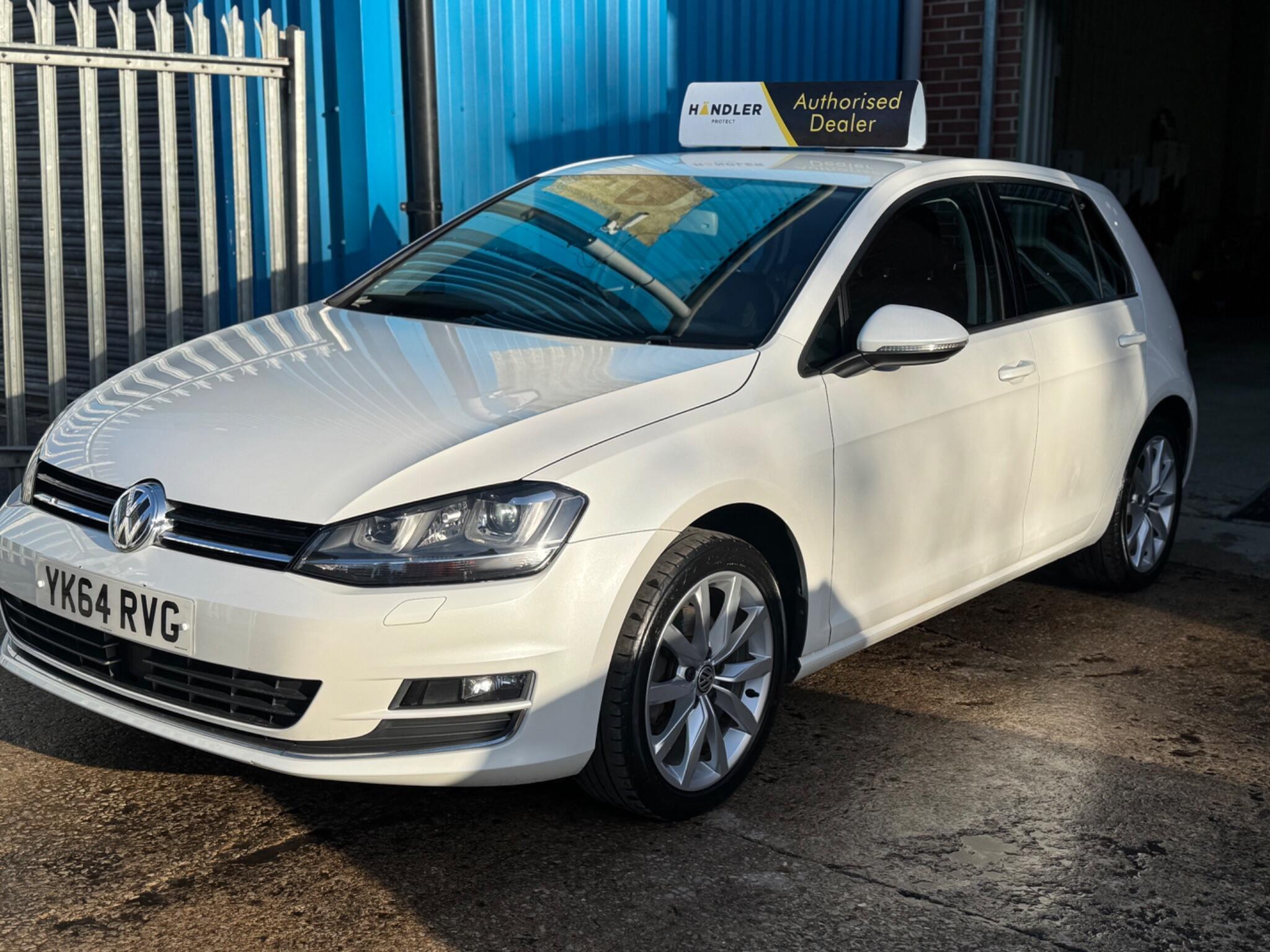 Volkswagen Golf - Image 52