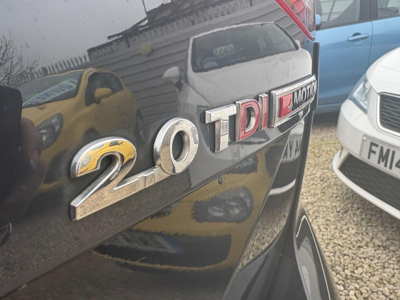 Volkswagen Passat - Image 9