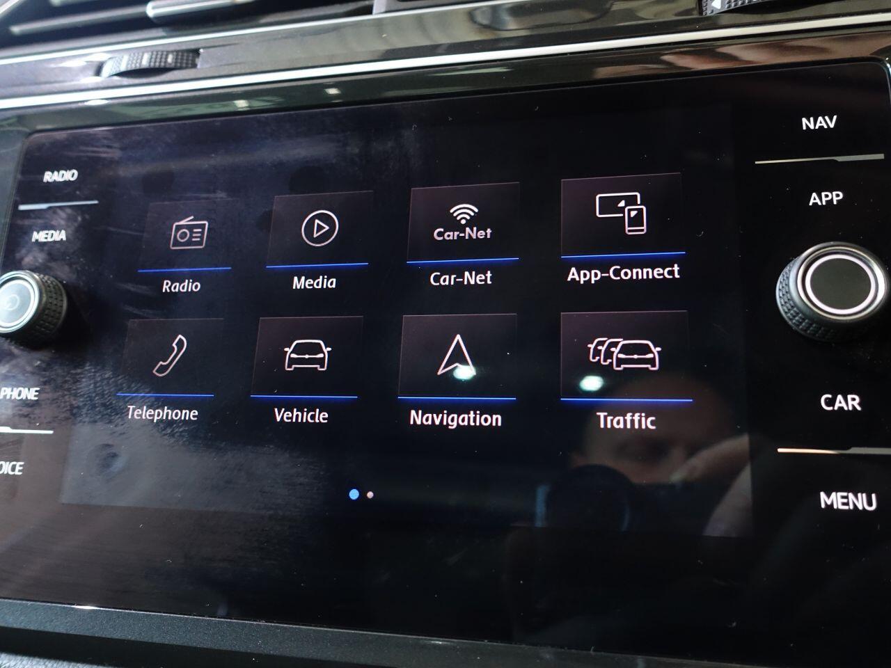 Volkswagen Tiguan - Image 36