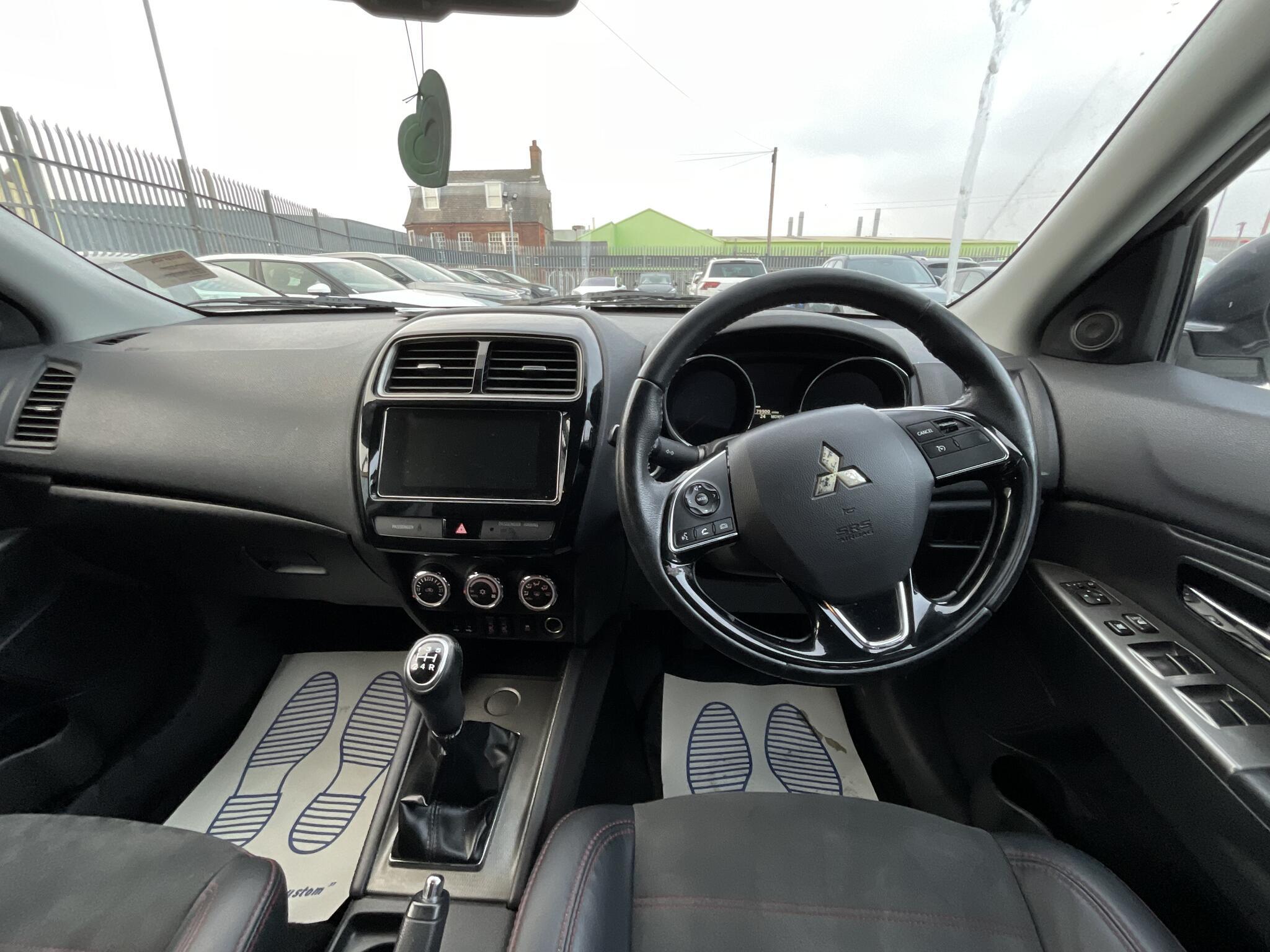 Mitsubishi ASX - Image 6