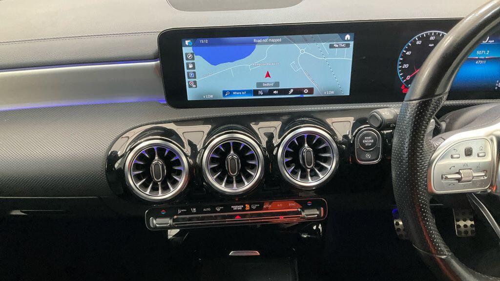 Mercedes-benz CLA - Image 2