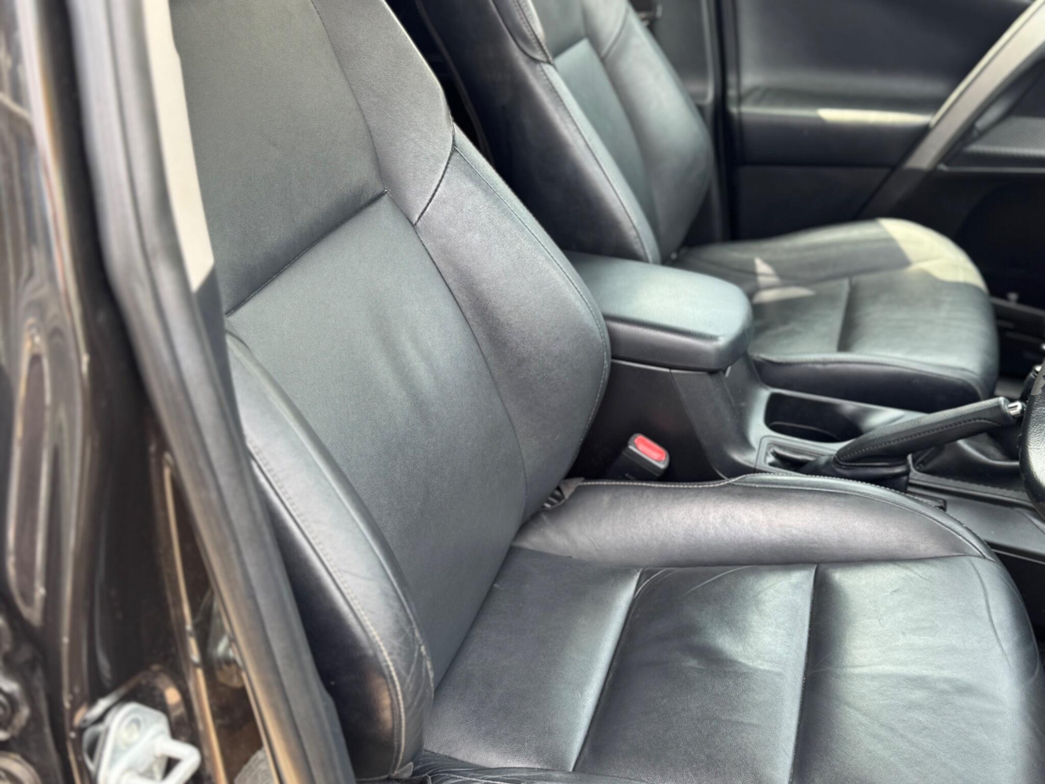 Toyota RAV4 - Image 18