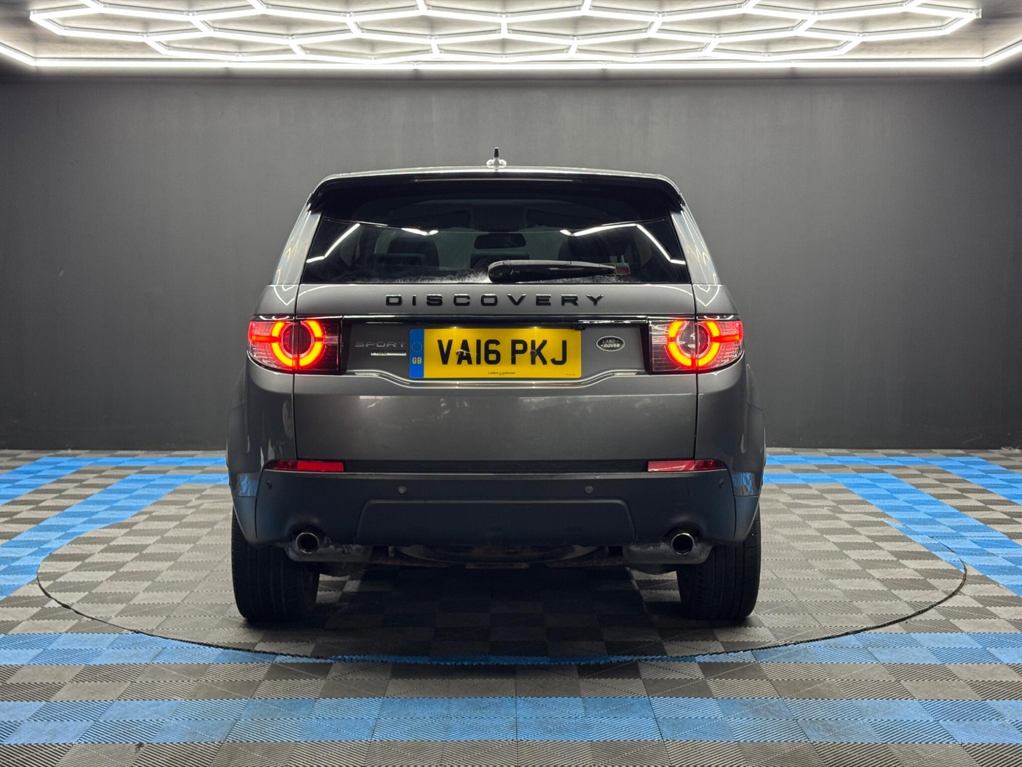 Land Rover DISCOVERY SPORT - Image 6