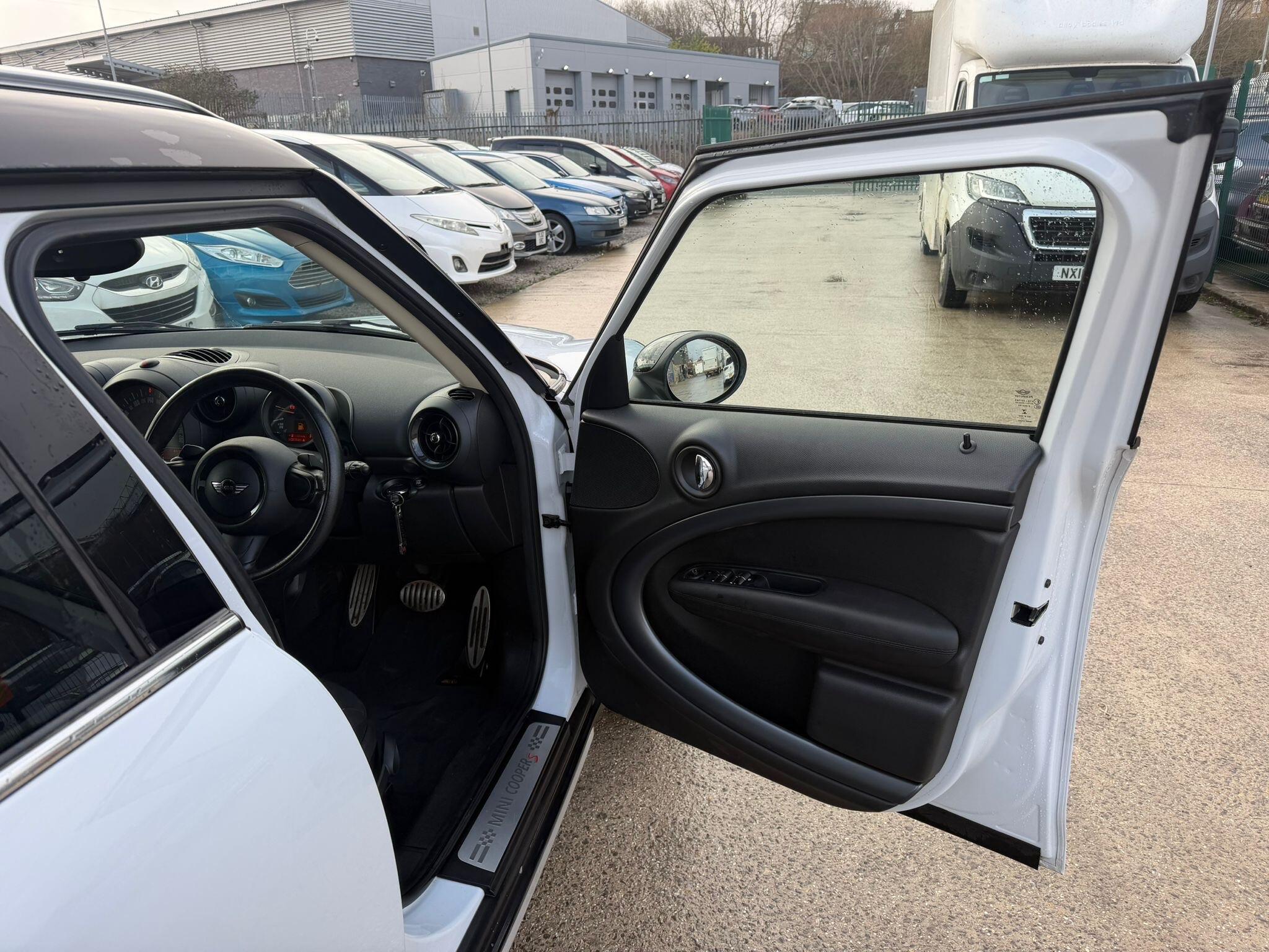 MINI Clubman - Image 10