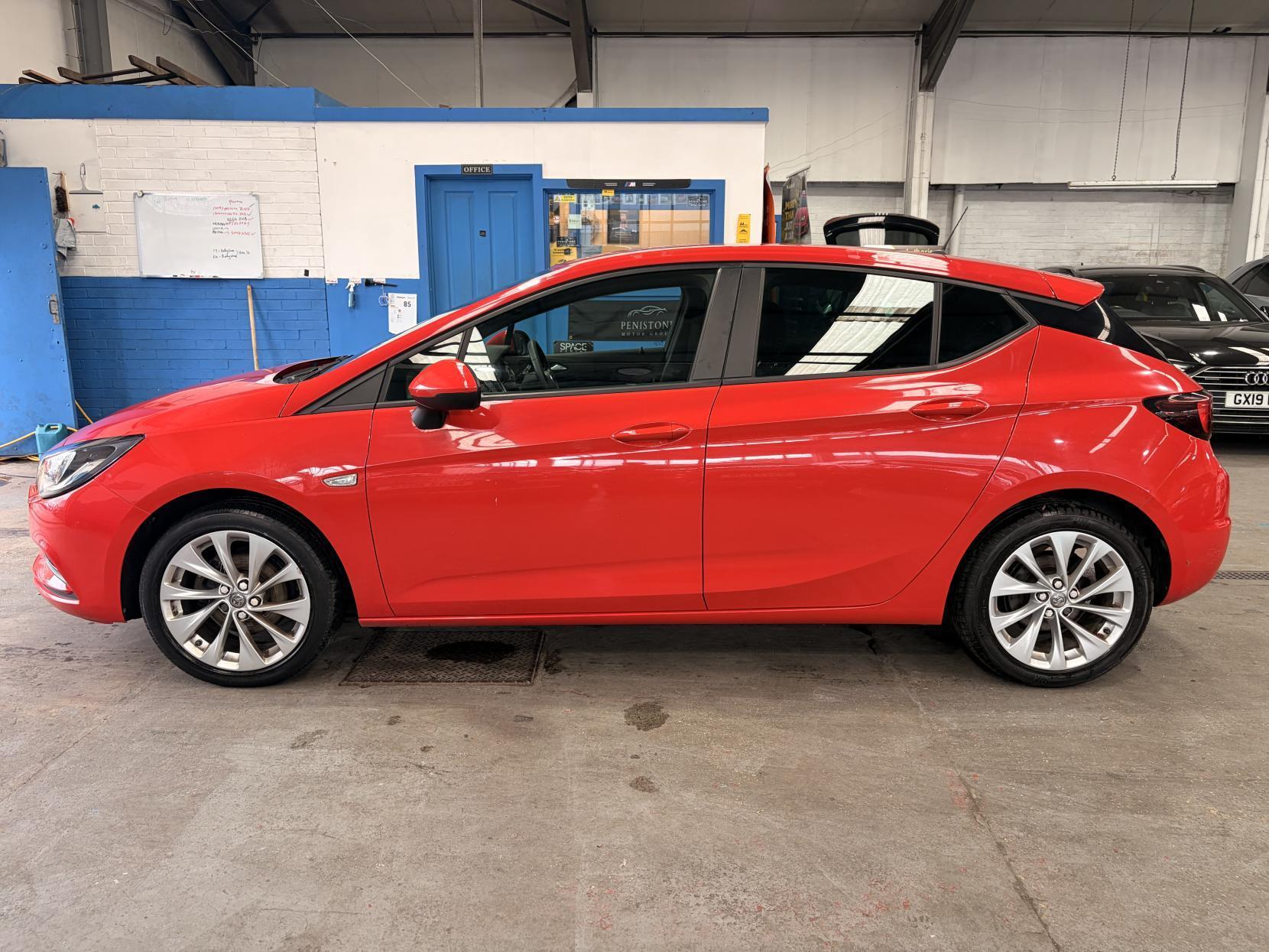 Vauxhall Astra - Image 5