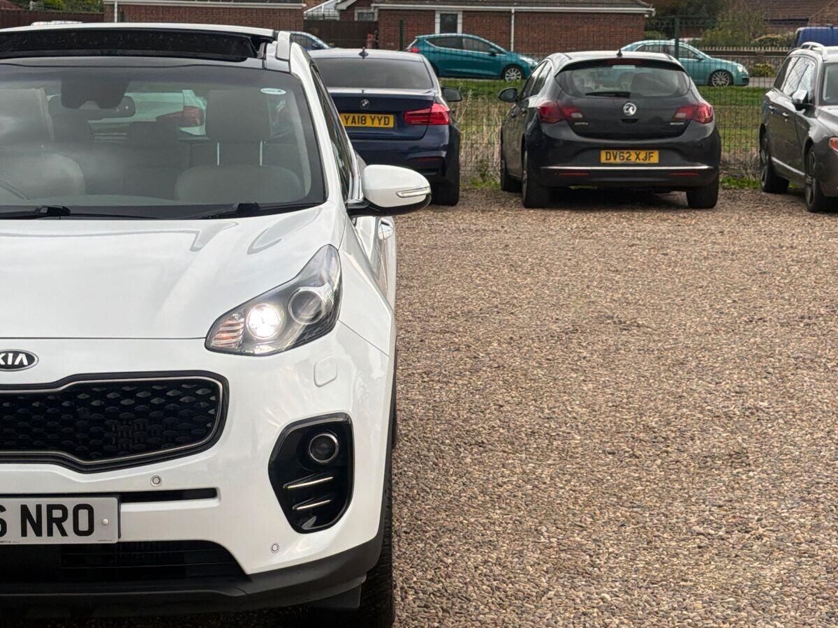 Kia Sportage - Image 13